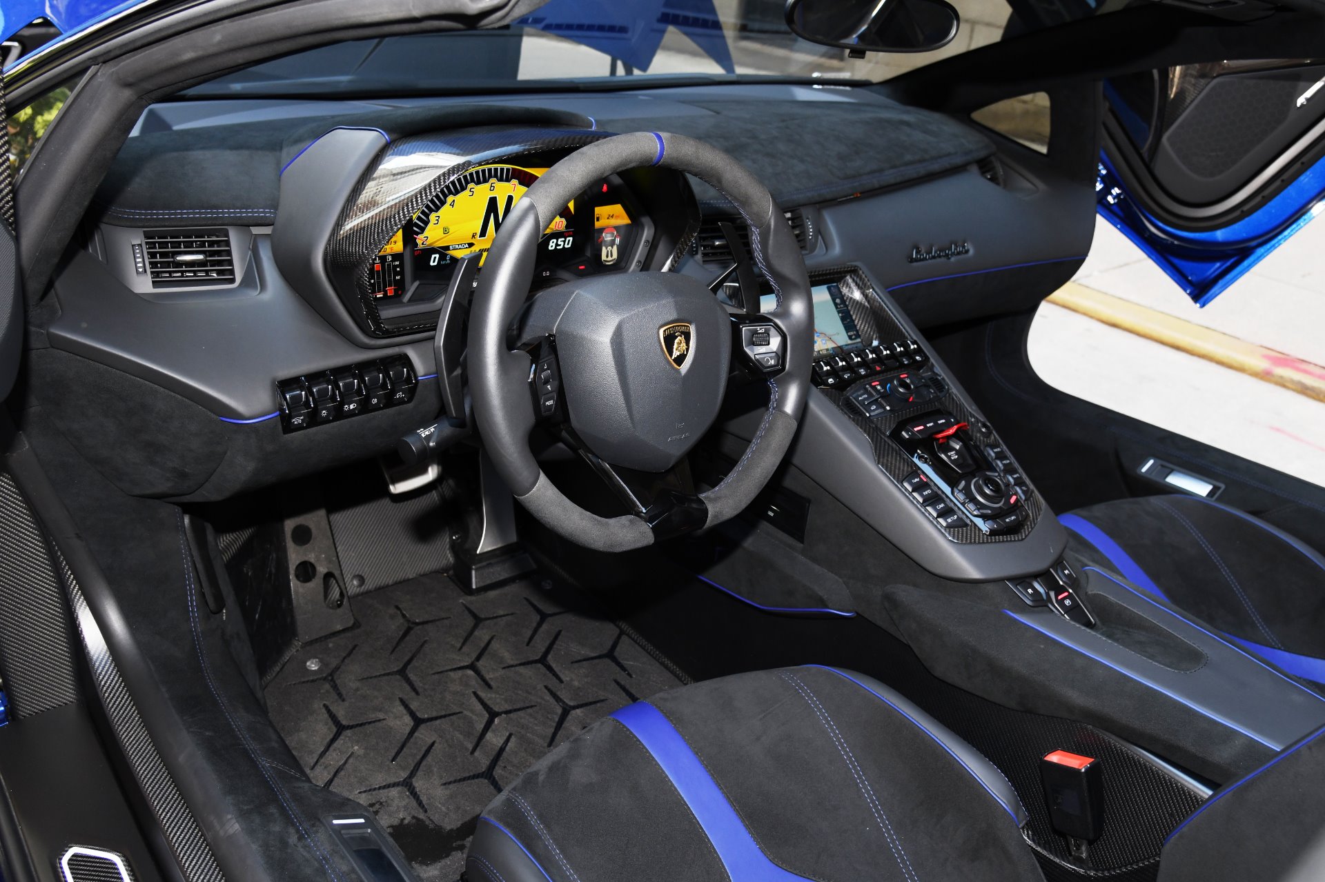 Used 2017 Lamborghini Aventador SV Roadster LP 750-4 SV | St. Petersburg, FL