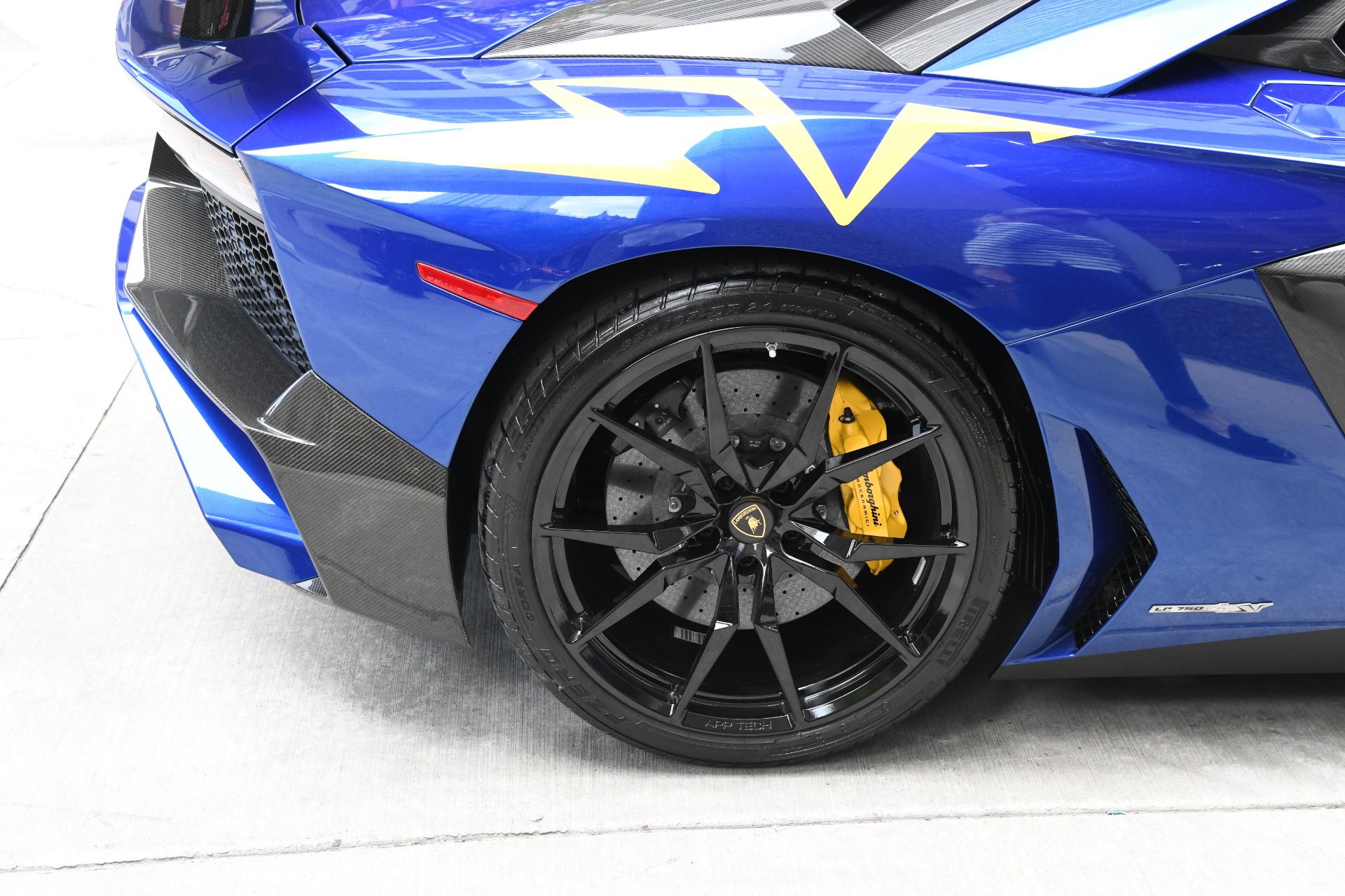 Used 2017 Lamborghini Aventador SV Roadster LP 750-4 SV | St. Petersburg, FL