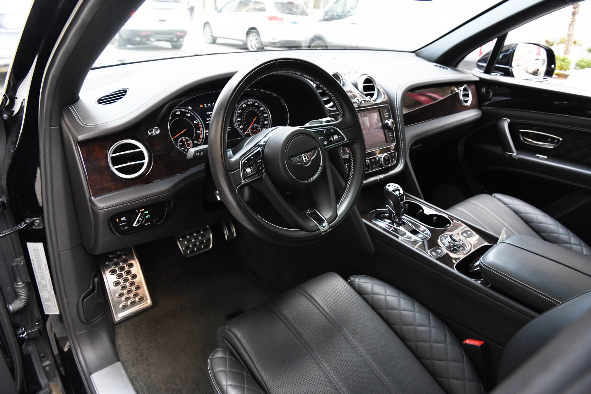 Used 2018 Bentley Bentayga W12 Signature Edition | St. Petersburg, FL