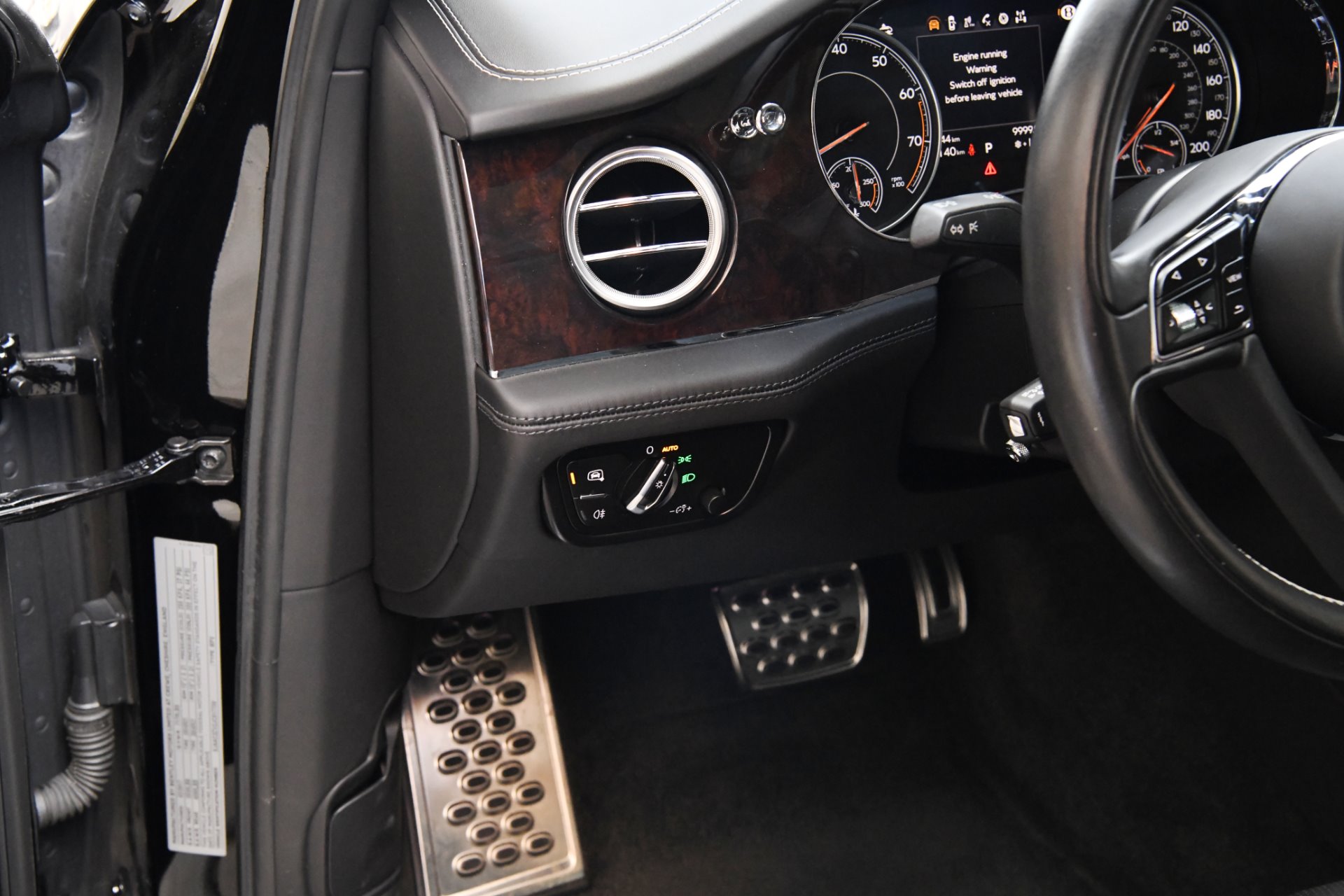 Used 2018 Bentley Bentayga W12 Signature Edition | St. Petersburg, FL