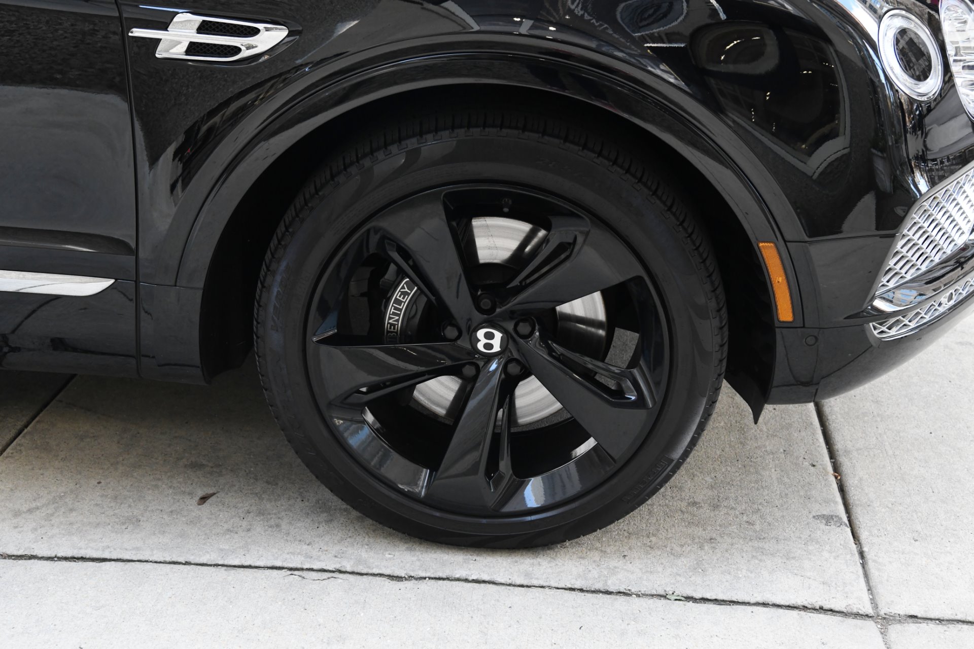 Used 2018 Bentley Bentayga W12 Signature Edition | St. Petersburg, FL