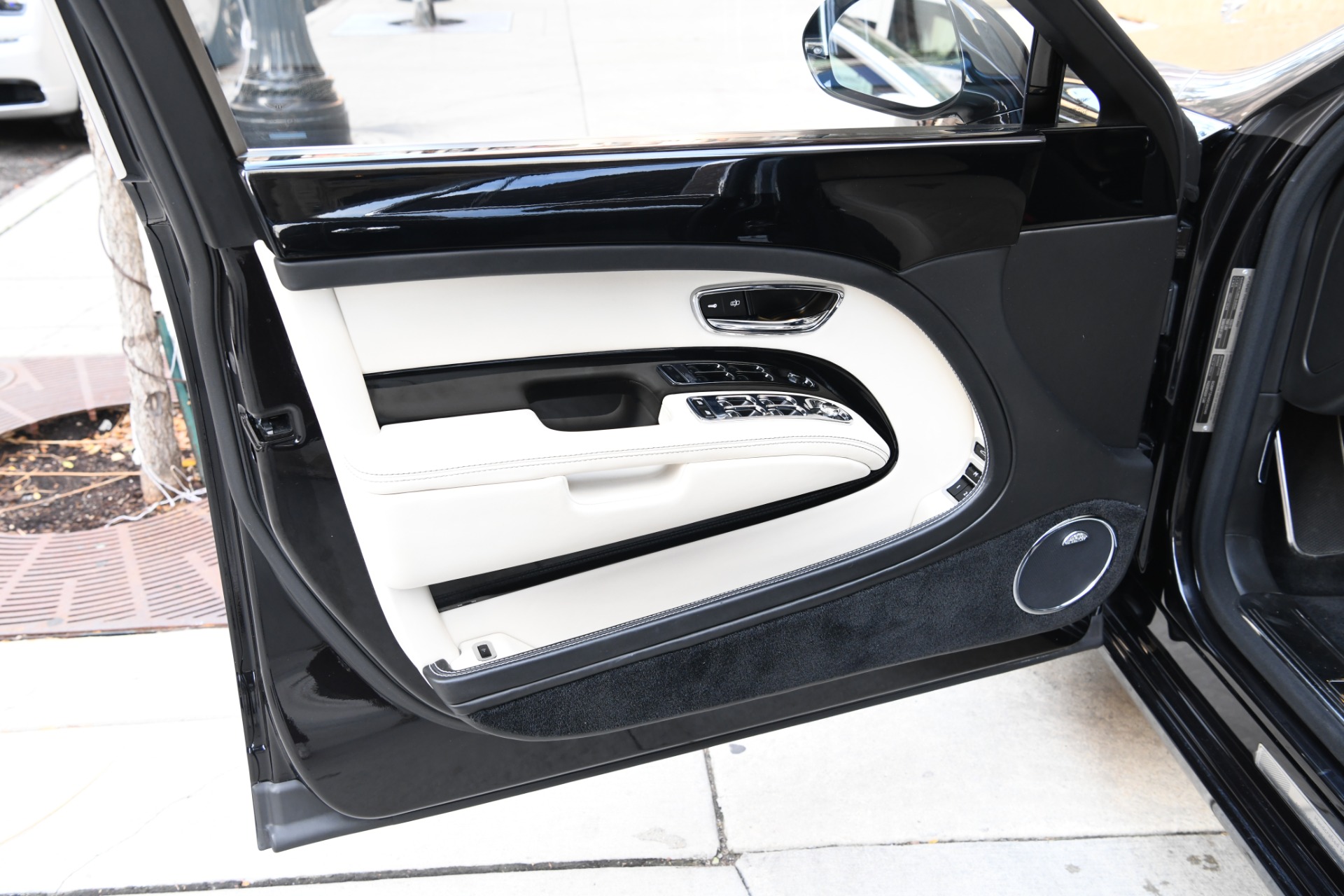Used 2016 Bentley Mulsanne | St. Petersburg, FL