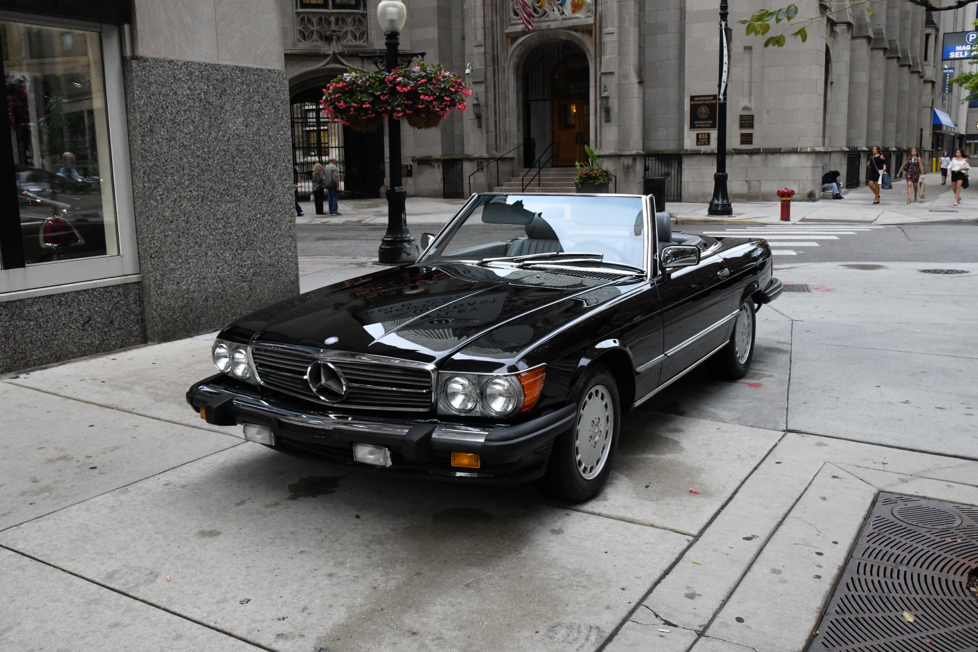 19 Mercedes Benz 560sl 560 Sl Stock Gc2402 For Sale Near Chicago Il Il Mercedes Benz Dealer