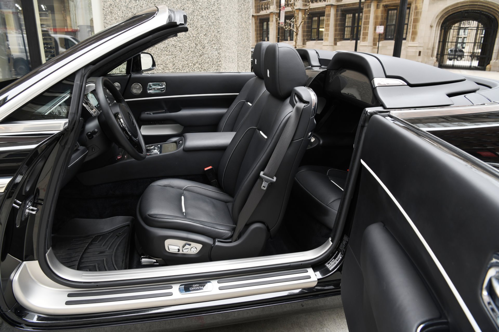Used 2018 Rolls-Royce Dawn Black Badge | St. Petersburg, FL