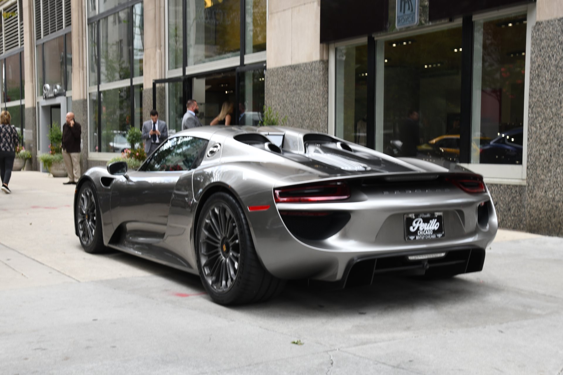Купить Порше 918 Спайдер В России