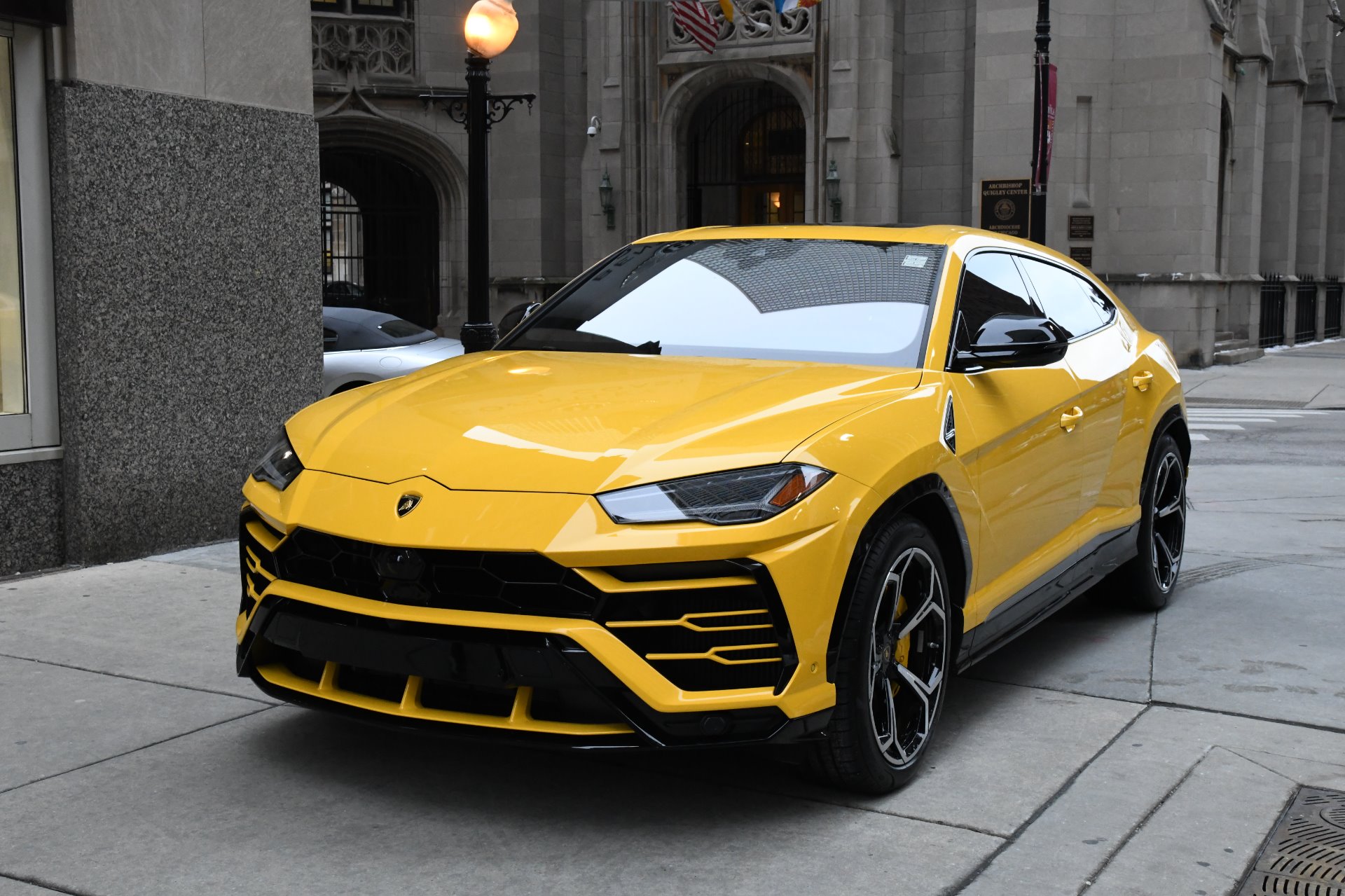 2019 Lamborghini Urus Stock 01068 for sale near Chicago