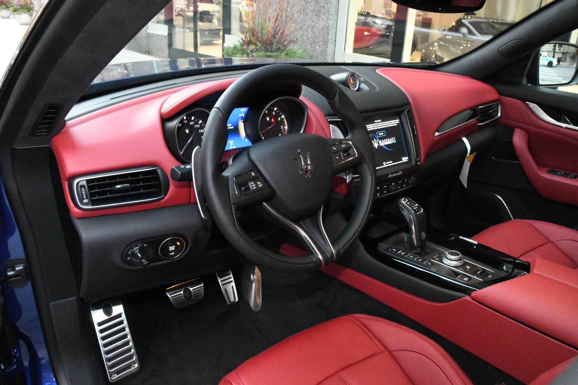 Maserati GRANSPORT салон