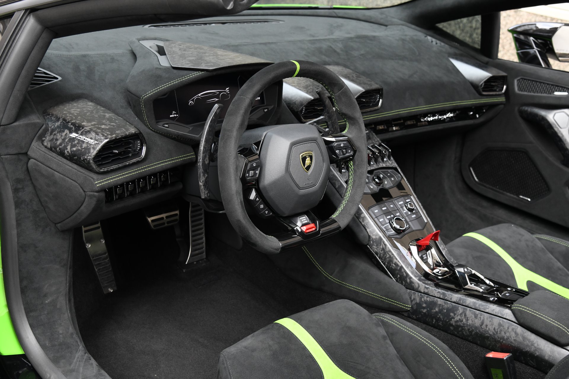 Used 2019 Lamborghini Huracan Spyder LP 640-4 Performante Spyder | St. Petersburg, FL