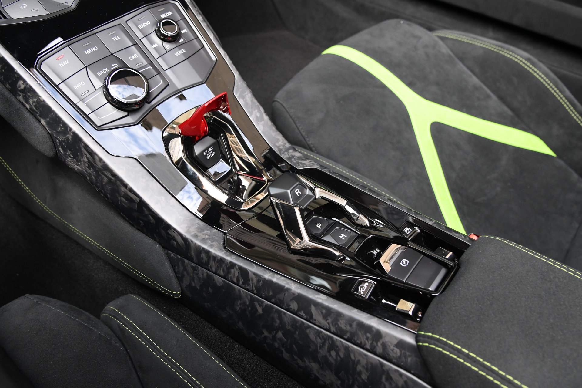 Used 2019 Lamborghini Huracan Spyder LP 640-4 Performante Spyder | St. Petersburg, FL