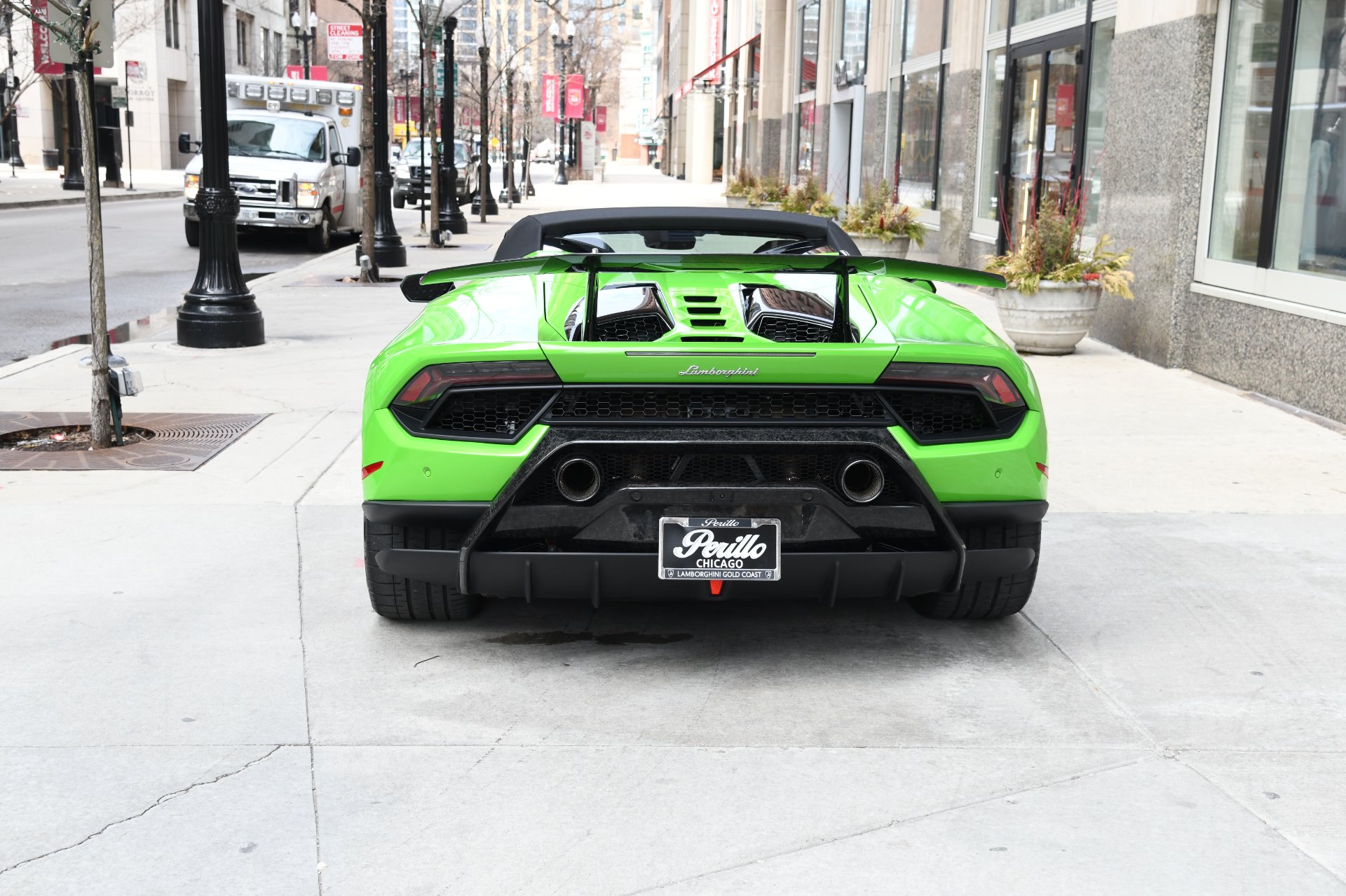 Used 2019 Lamborghini Huracan Spyder LP 640-4 Performante Spyder | St. Petersburg, FL