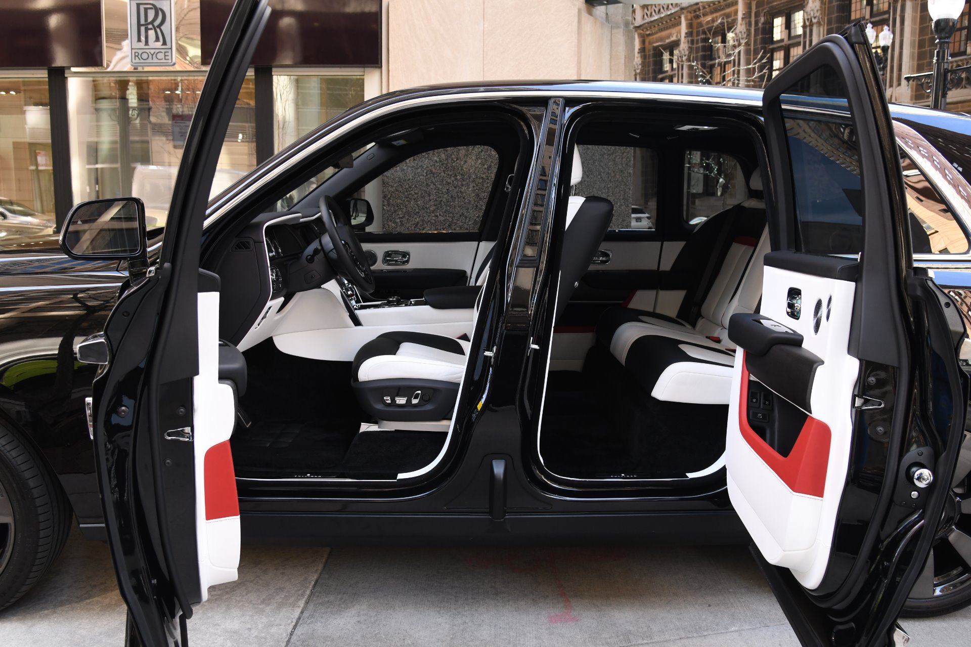 Used 2019 Rolls-Royce Cullinan | St. Petersburg, FL