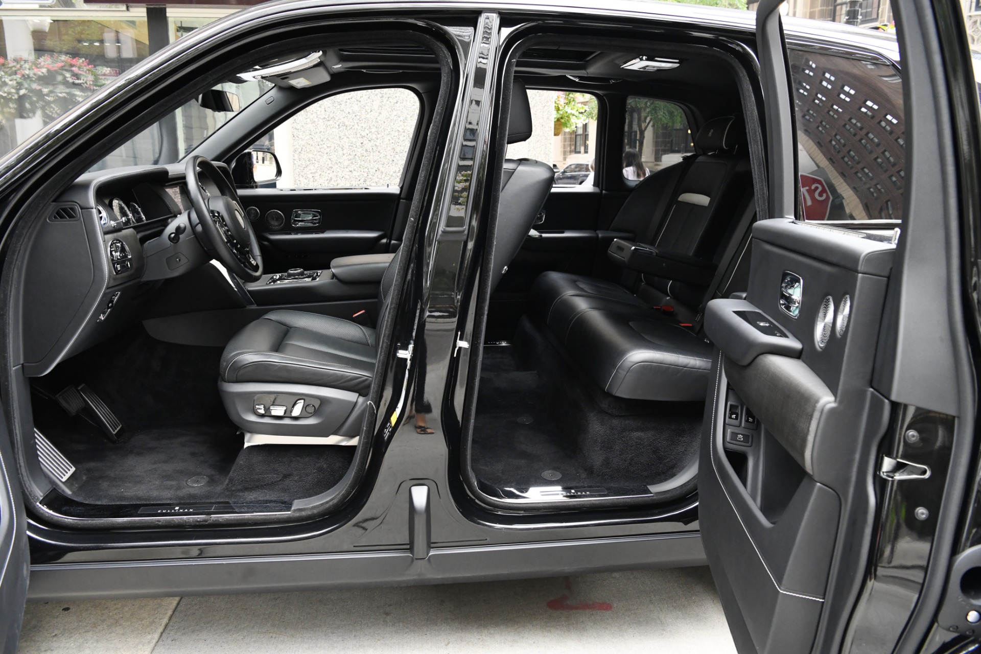 Used 2019 Rolls-Royce Cullinan | St. Petersburg, FL