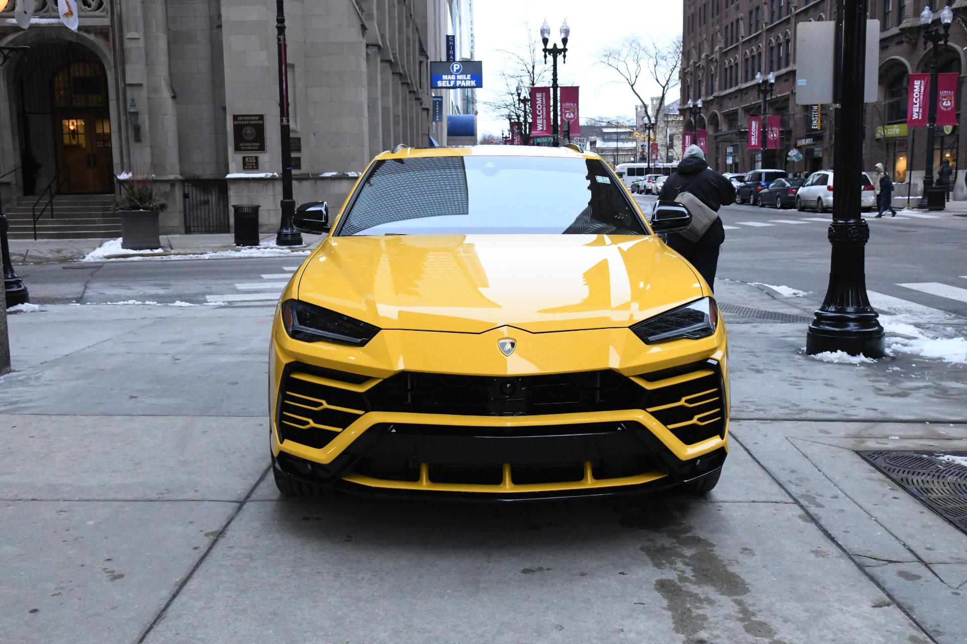 Lamborghini Urus Р·РѕР»РѕС‚РѕР№