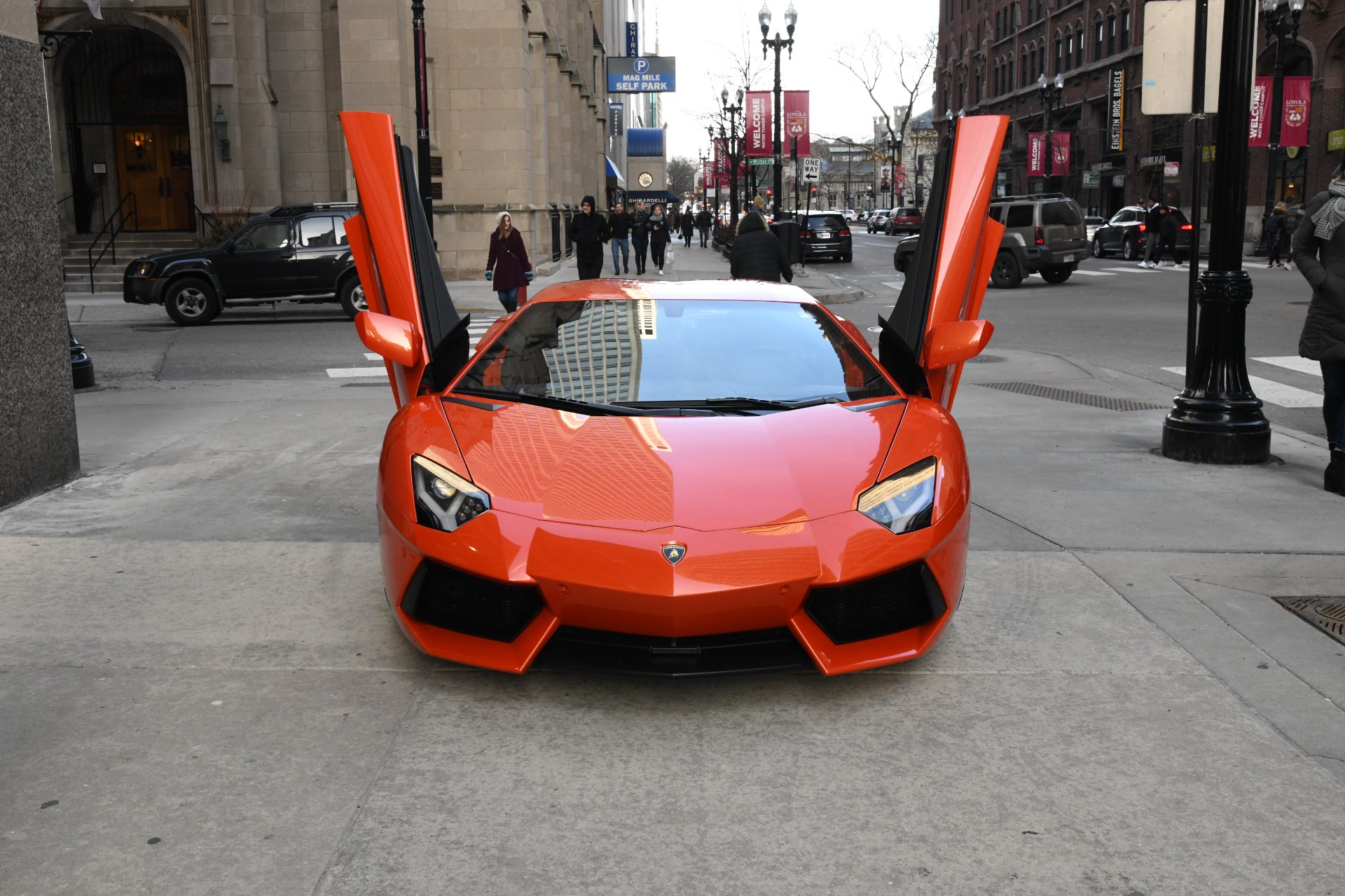 Lamborghini Aventador lp700 4 салон