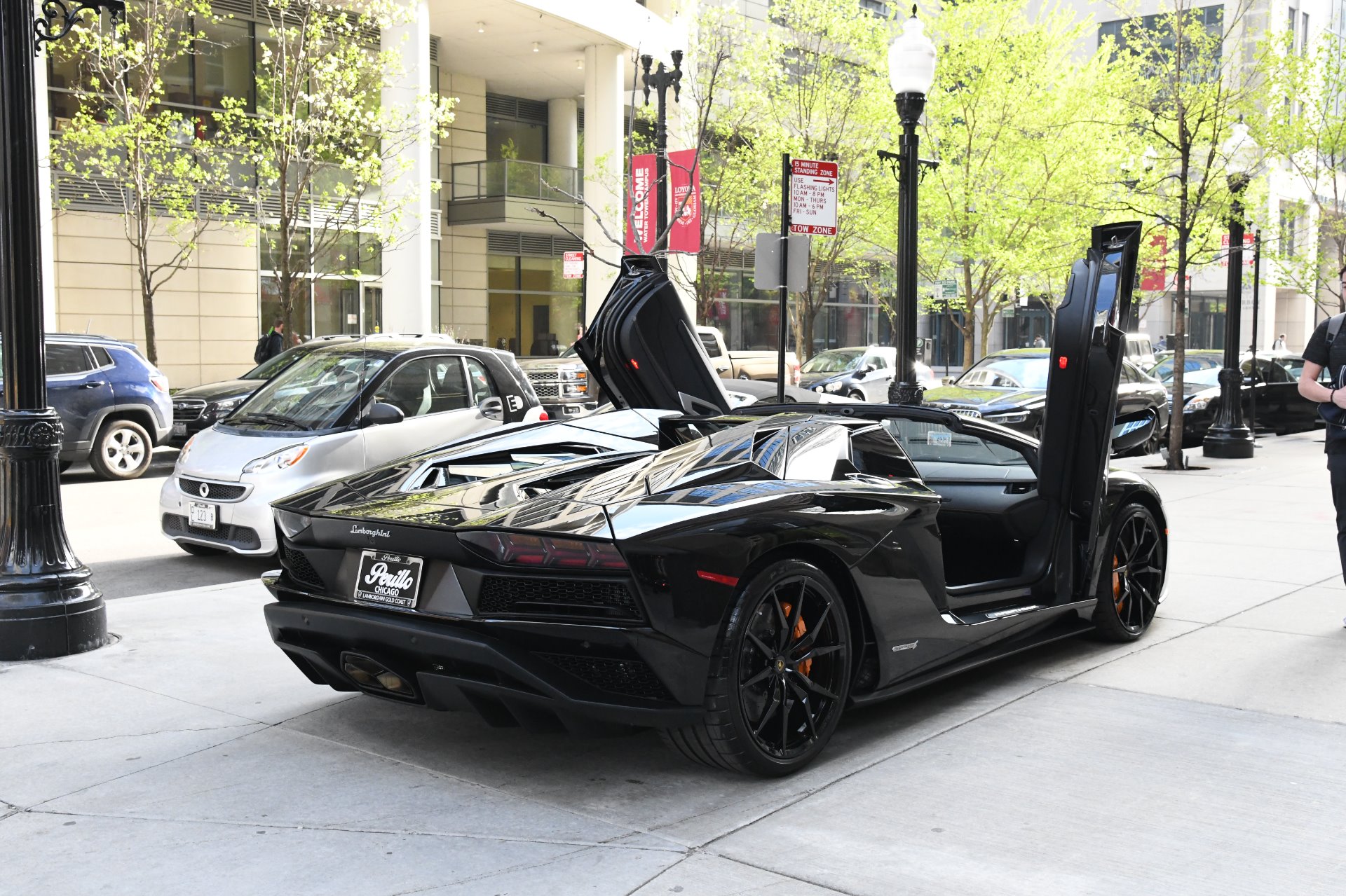 Lamborghini Aventador LP 740