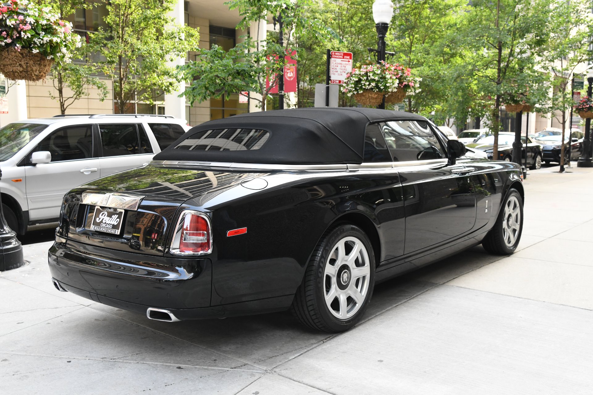 Used 2016 Rolls-Royce Phantom Drophead Coupe | St. Petersburg, FL