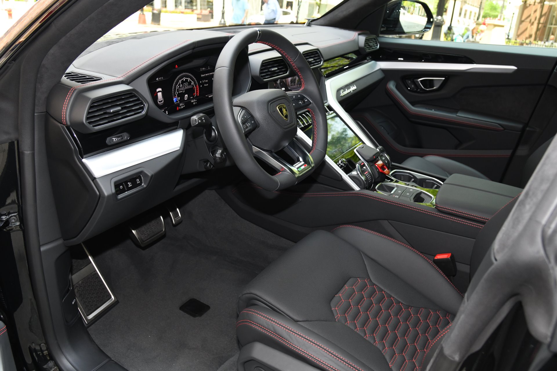 2019 Lamborghini Urus Stock R654a For Sale Near Chicago