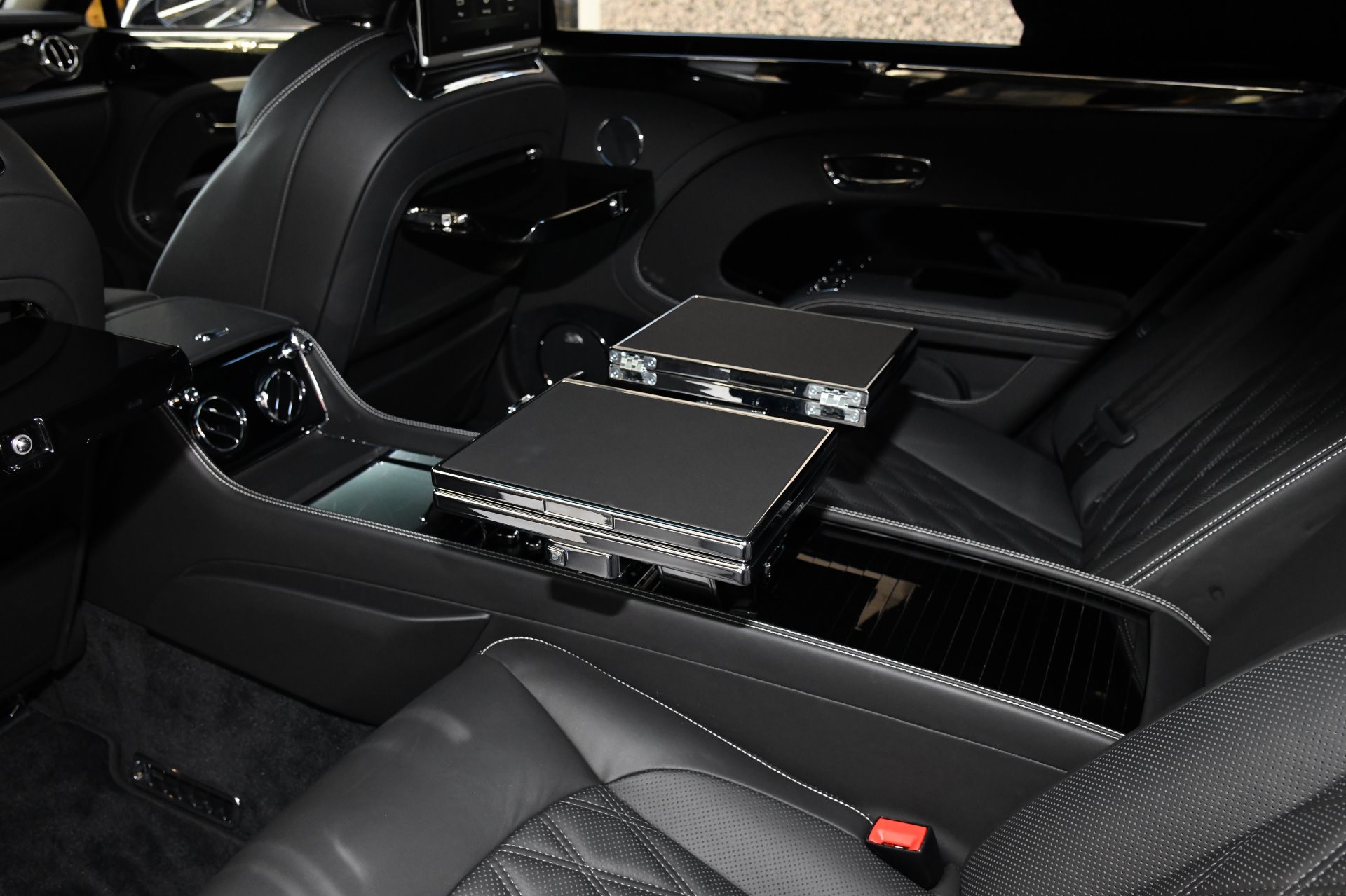 Used 2017 Bentley Mulsanne Extended Wheelbase Extended Wheelbase | St. Petersburg, FL