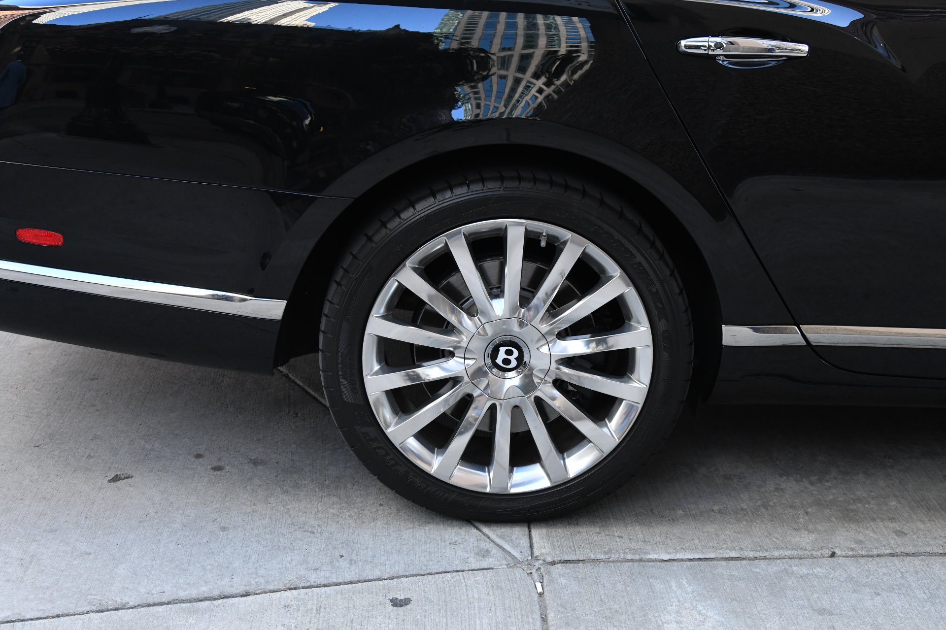 Used 2017 Bentley Mulsanne Extended Wheelbase Extended Wheelbase | St. Petersburg, FL