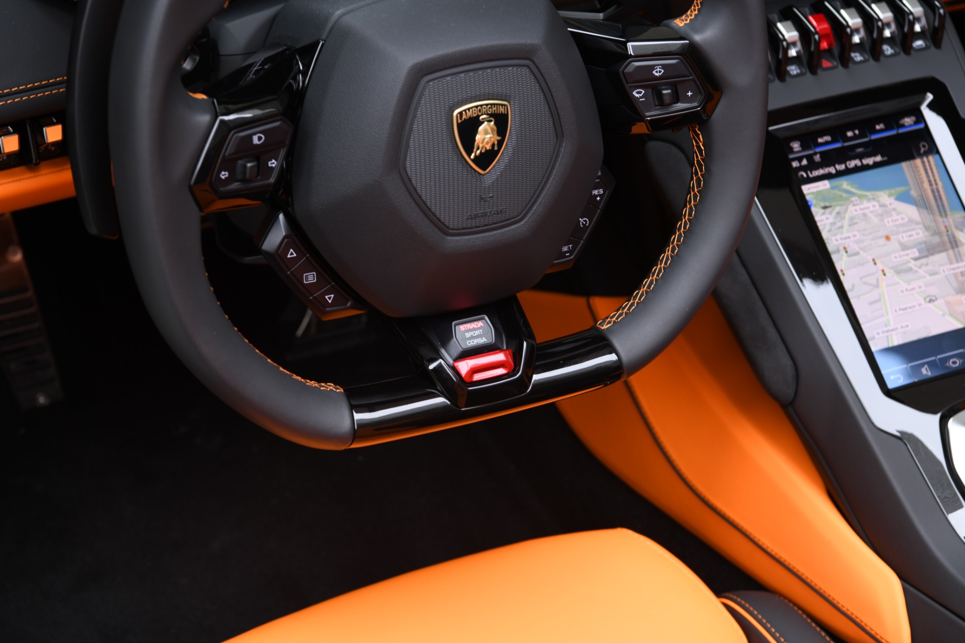 Used 2020 Lamborghini Huracan EVO Spyder LP 640-4 EVO Spyder | St. Petersburg, FL
