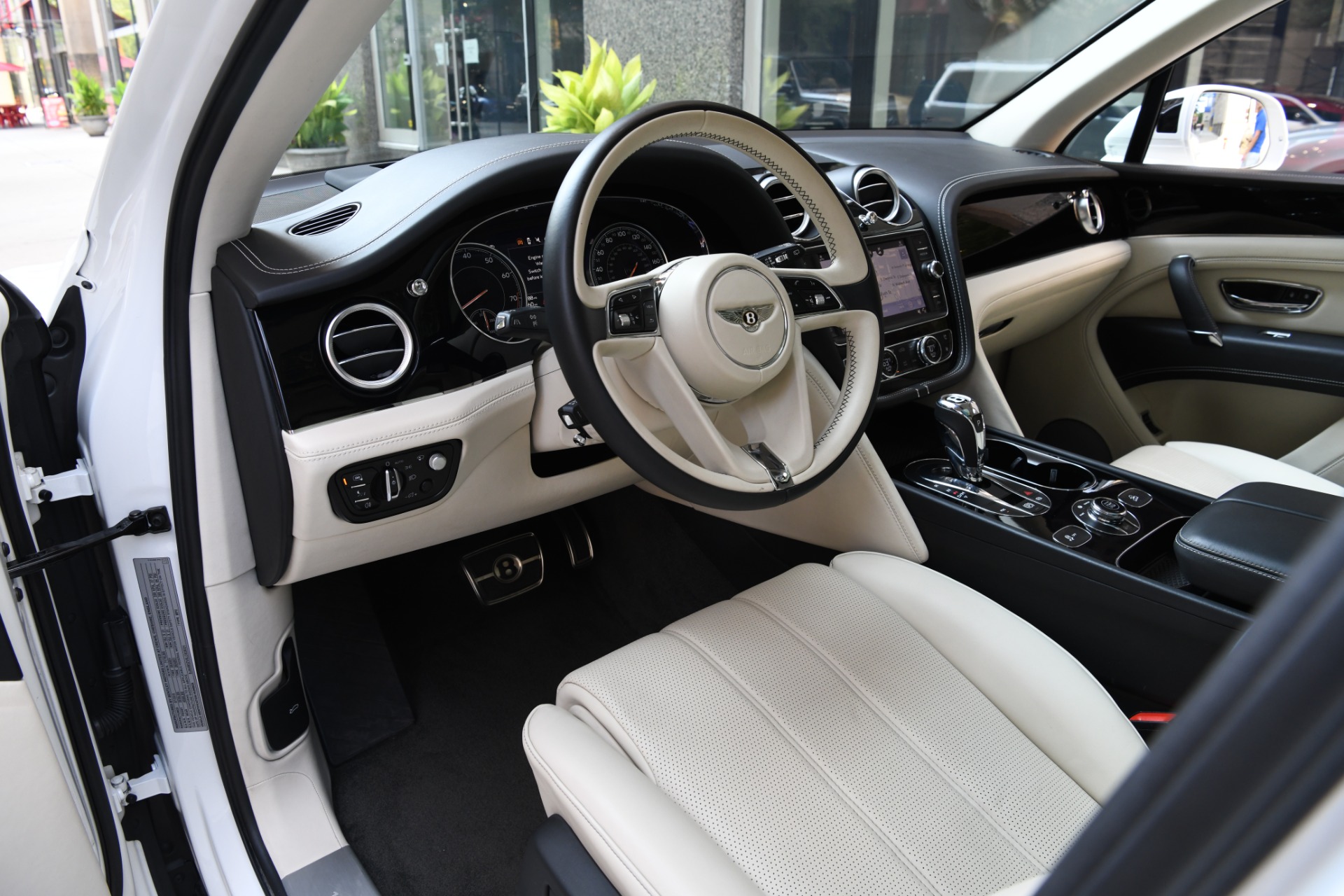 Used 2020 Bentley Bentayga V8 | St. Petersburg, FL