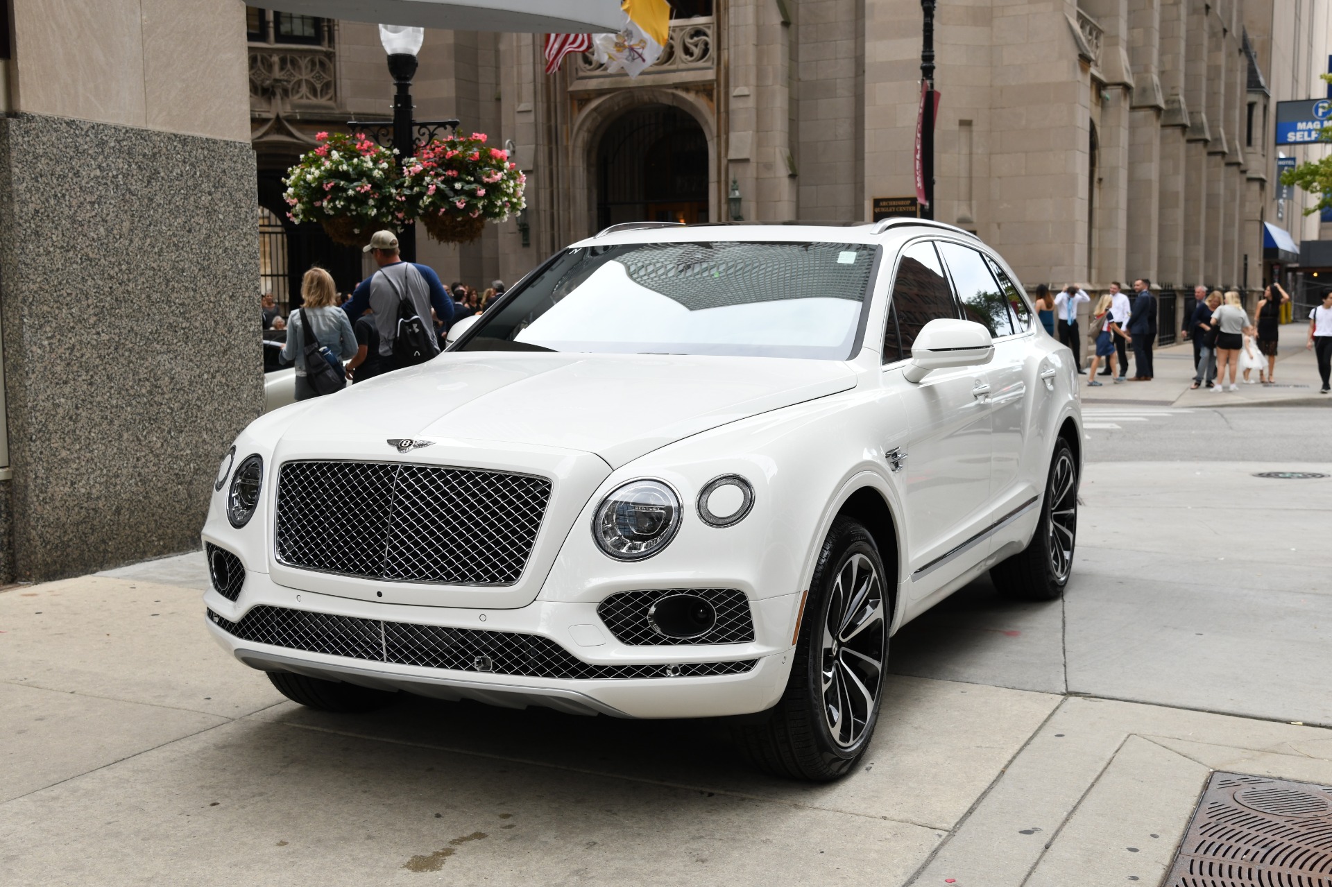 2020 Bentley Bentayga V8 Stock B1179 For Sale Near Chicago