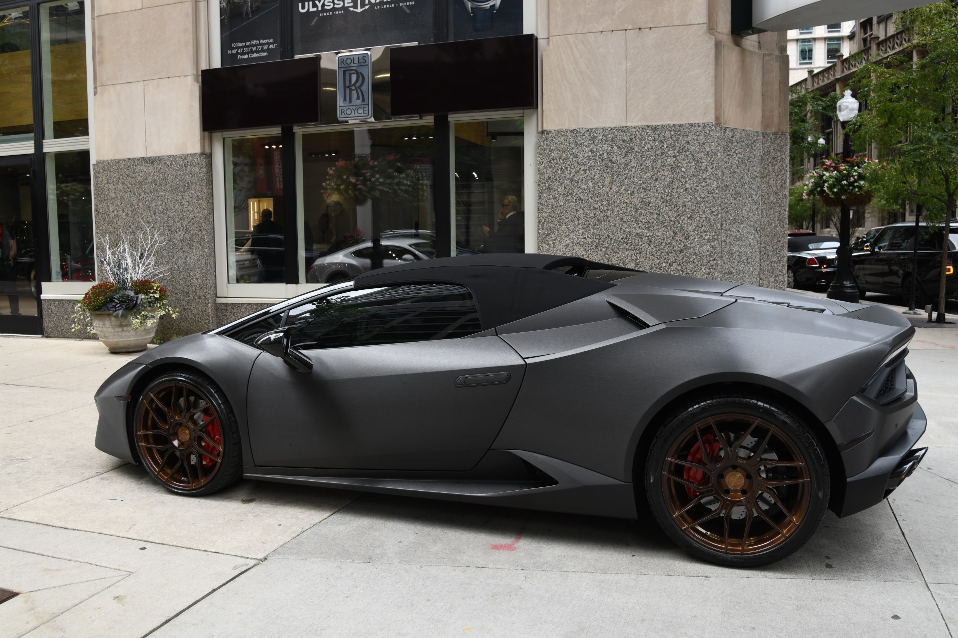 Used 2017 Lamborghini Huracan Spyder LP 580-2 Spyder | St. Petersburg, FL