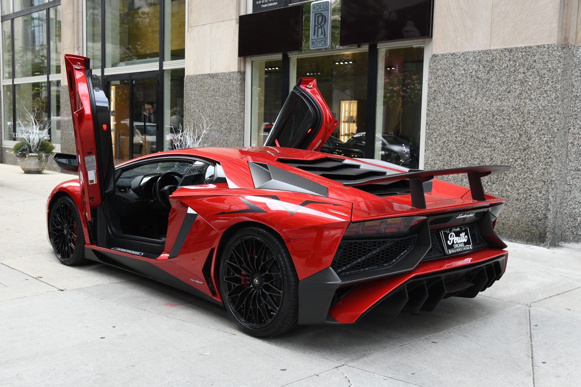 Lamborghini Aventador LP 750 4