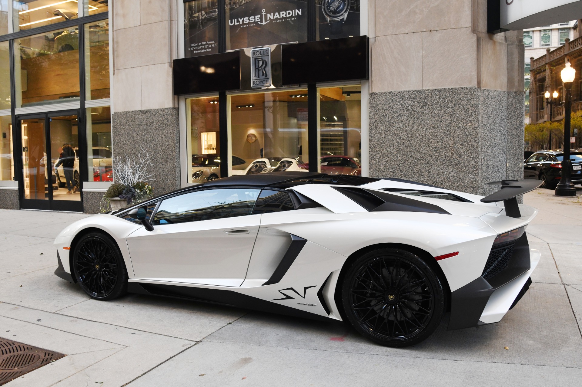 16 Lamborghini Aventador Sv Roadster Lp 750 4 Sv Stock R736a For Sale Near Chicago Il Il Lamborghini Dealer