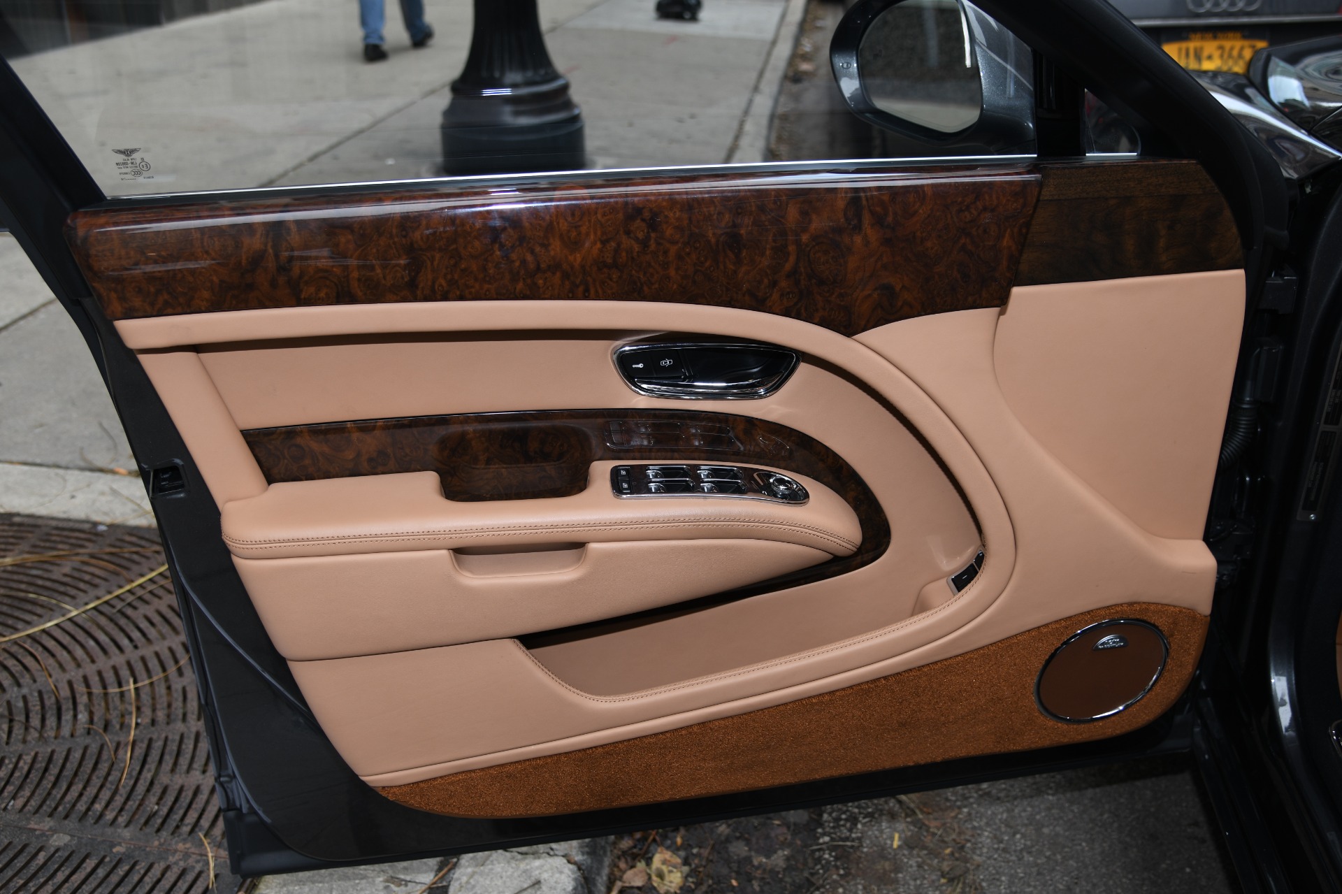 Used 2017 Bentley Mulsanne Extended Wheelbase Extended Wheelbase | St. Petersburg, FL