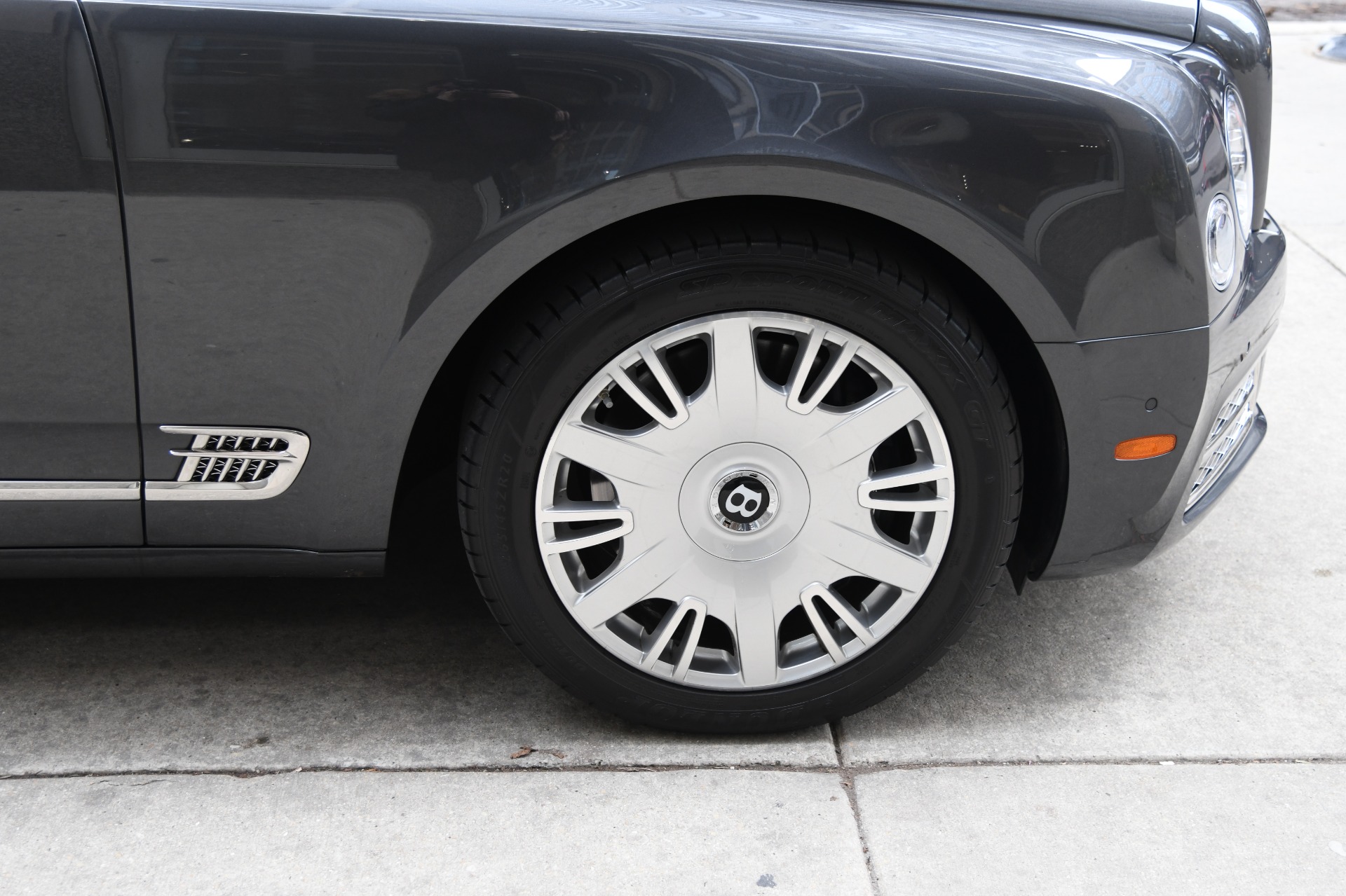 Used 2017 Bentley Mulsanne Extended Wheelbase Extended Wheelbase | St. Petersburg, FL