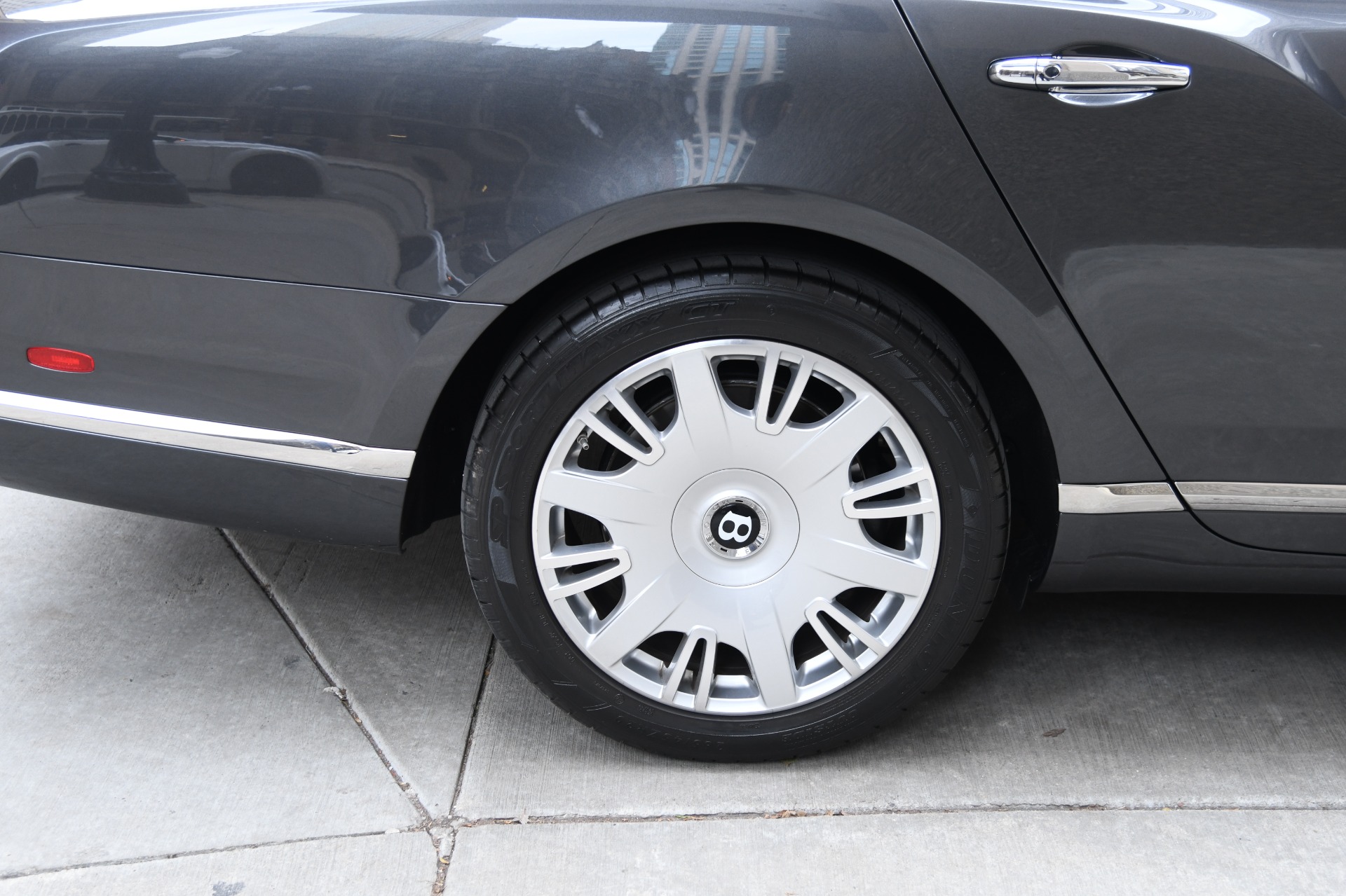 Used 2017 Bentley Mulsanne Extended Wheelbase Extended Wheelbase | St. Petersburg, FL
