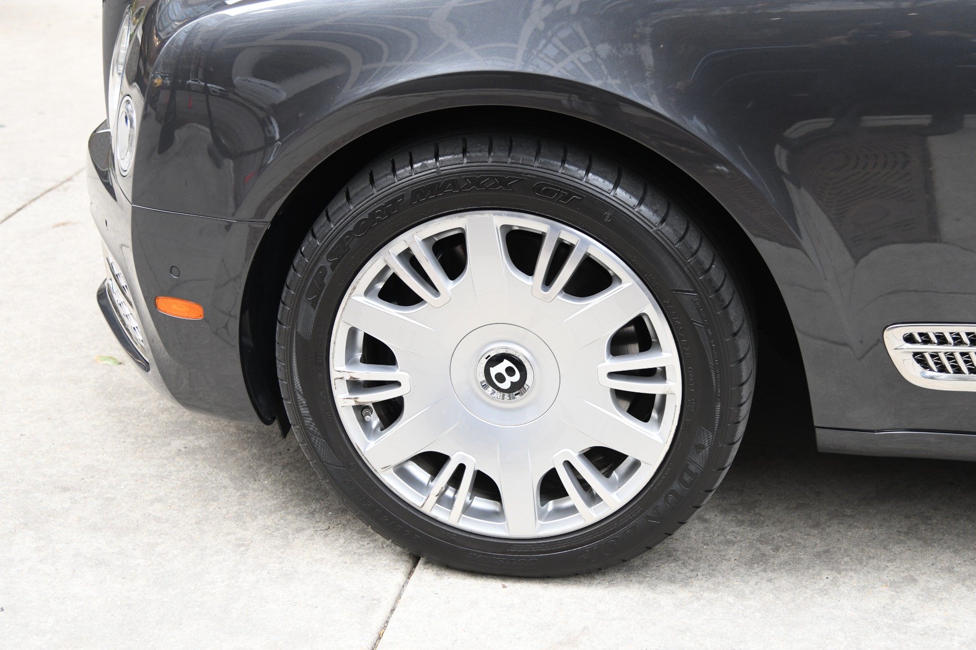 Used 2017 Bentley Mulsanne Extended Wheelbase Extended Wheelbase | St. Petersburg, FL