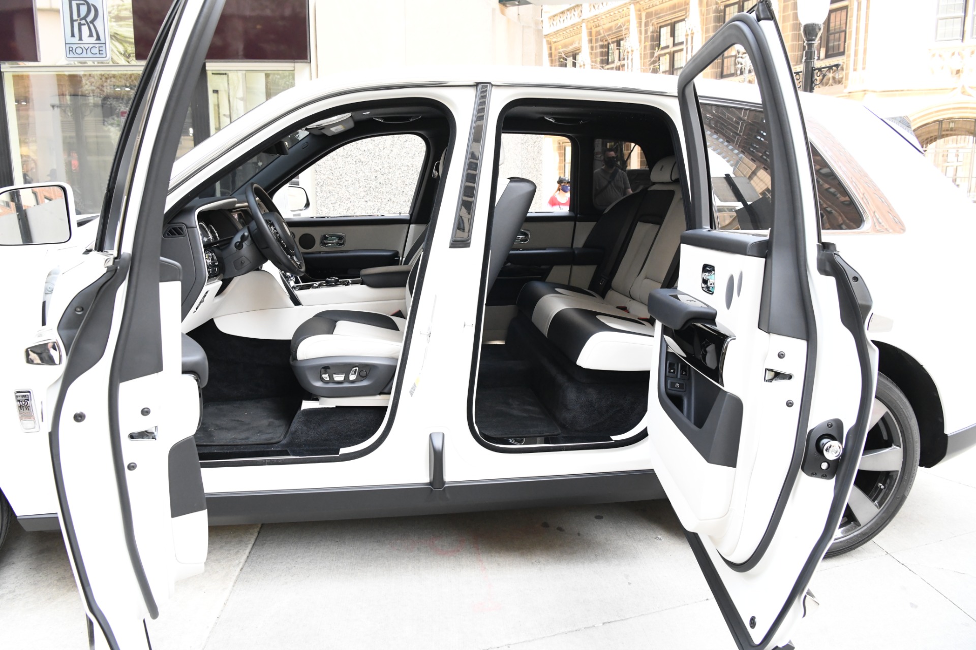 Used 2020 Rolls-Royce Cullinan | St. Petersburg, FL