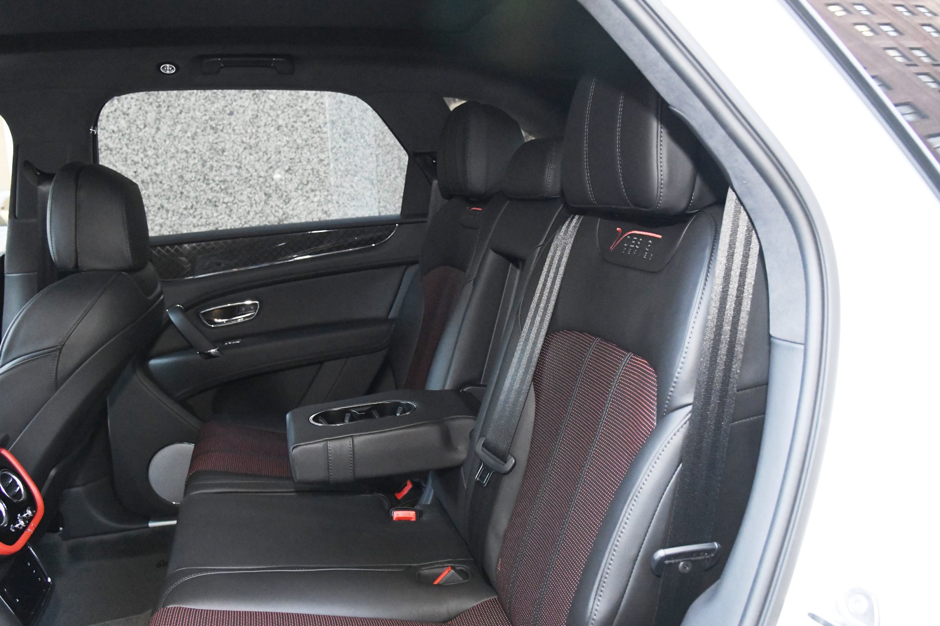 New 2020 Bentley Bentayga V8 Design Series | St. Petersburg, FL
