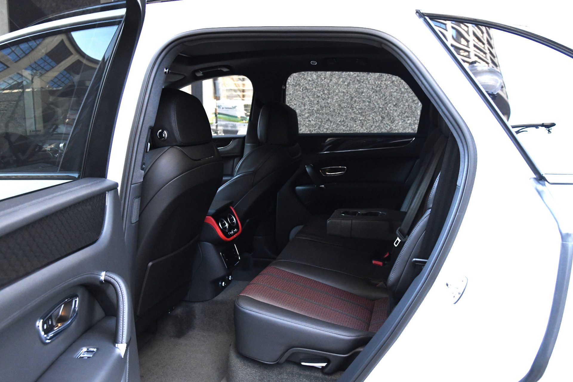 New 2020 Bentley Bentayga V8 Design Series | St. Petersburg, FL