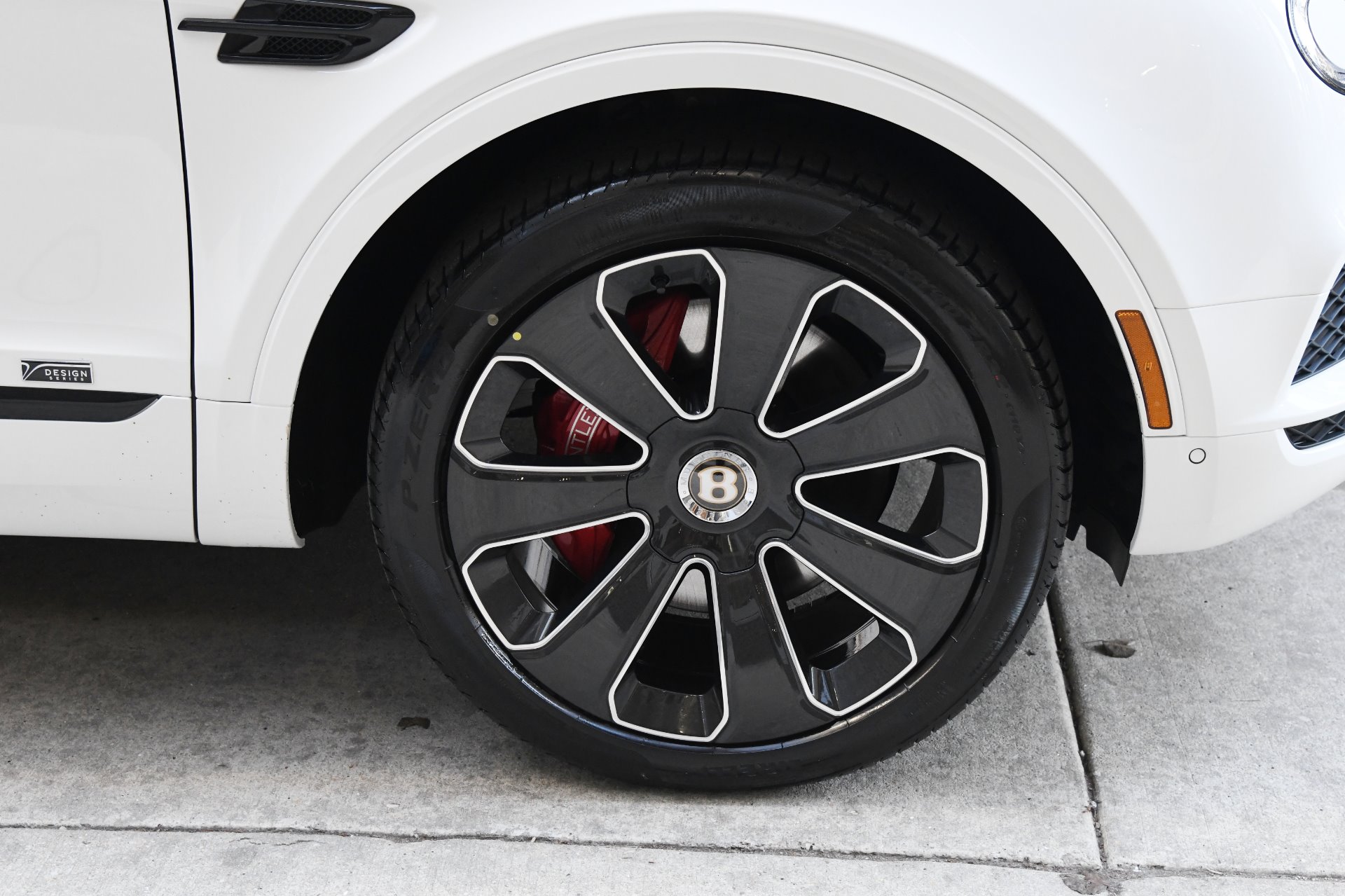 New 2020 Bentley Bentayga V8 Design Series | St. Petersburg, FL