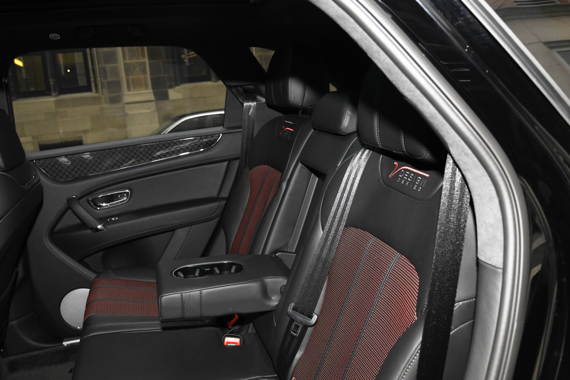New 2020 Bentley Bentayga V8 Design Series | St. Petersburg, FL