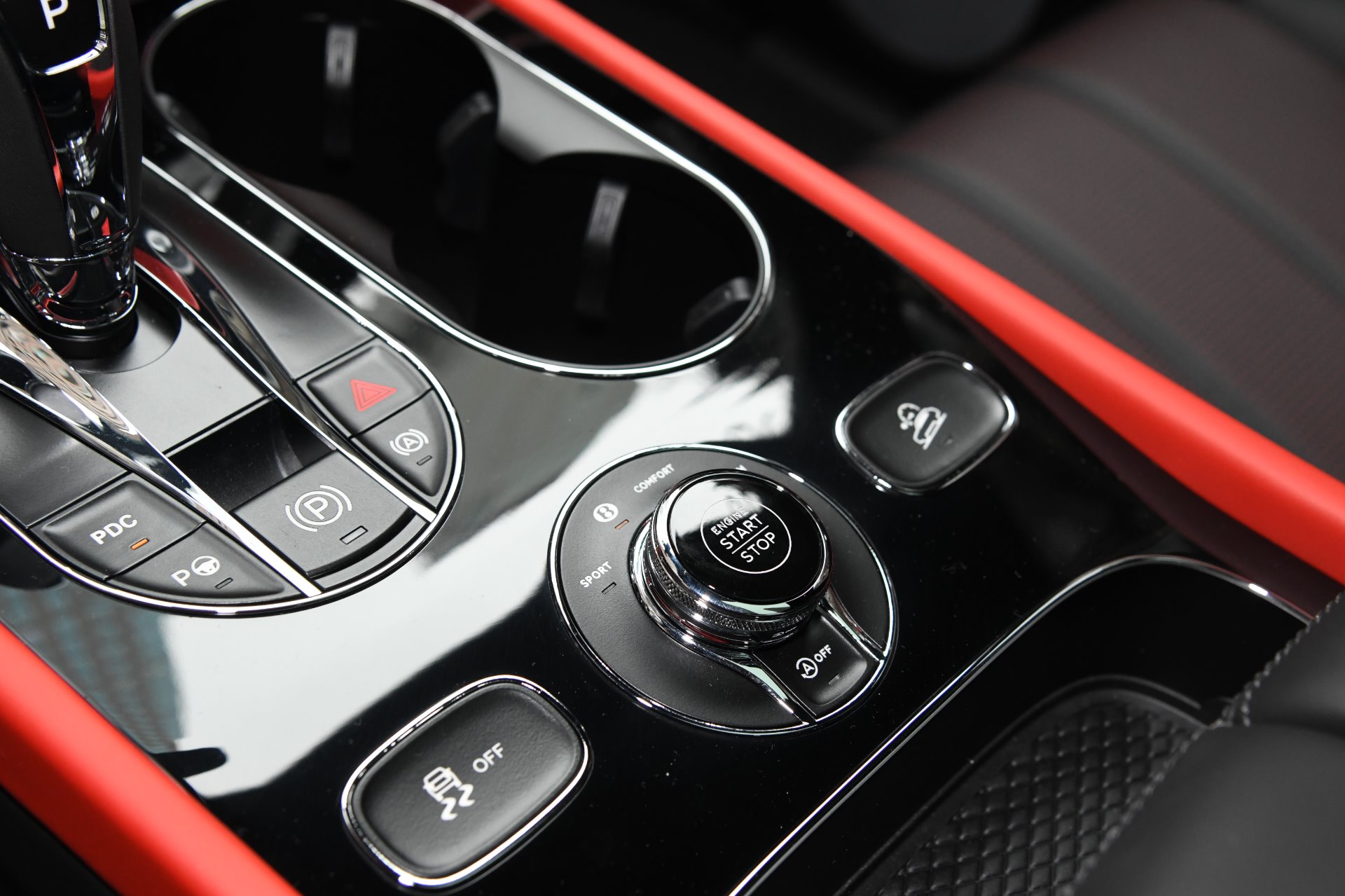 New 2020 Bentley Bentayga V8 Design Series | St. Petersburg, FL