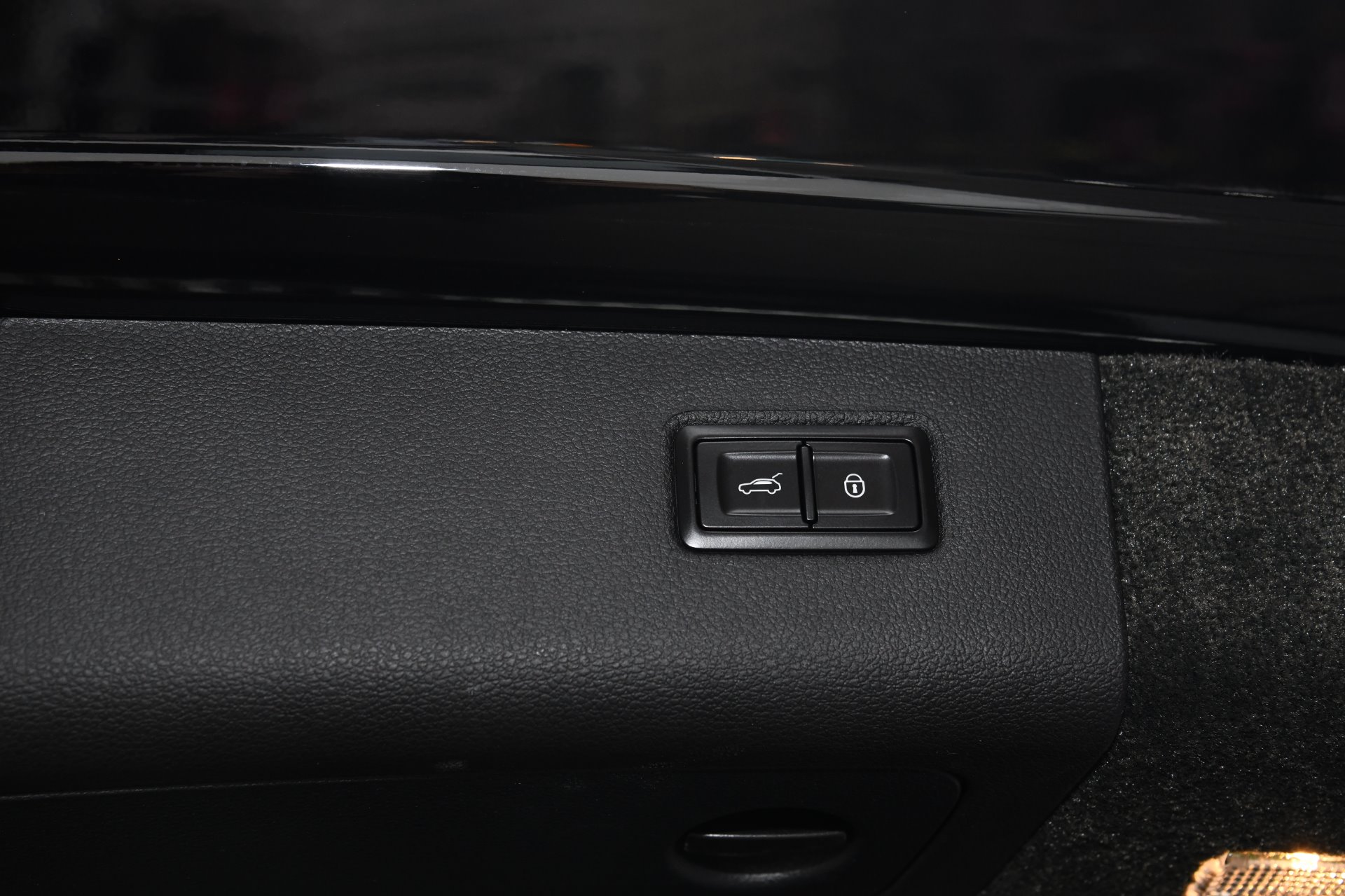 New 2020 Bentley Bentayga V8 Design Series | St. Petersburg, FL