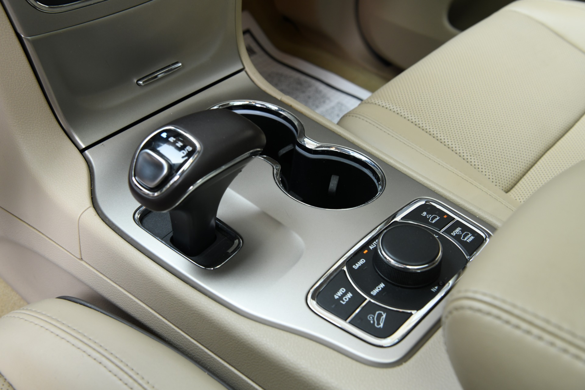 Used 2014 Jeep Grand Cherokee Overland | St. Petersburg, FL