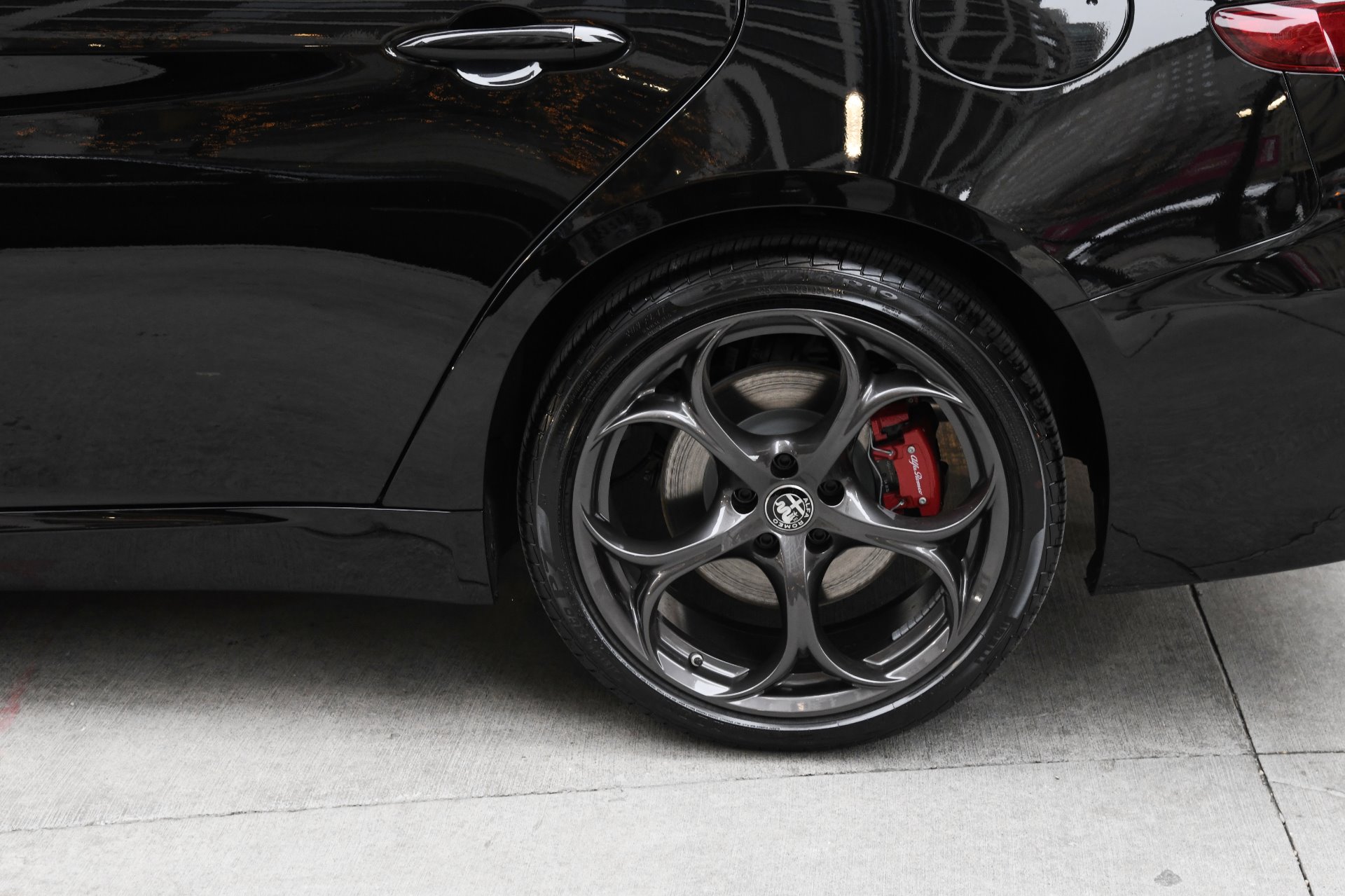 New 2020 Alfa Romeo Giulia TI SPORT Ti | St. Petersburg, FL