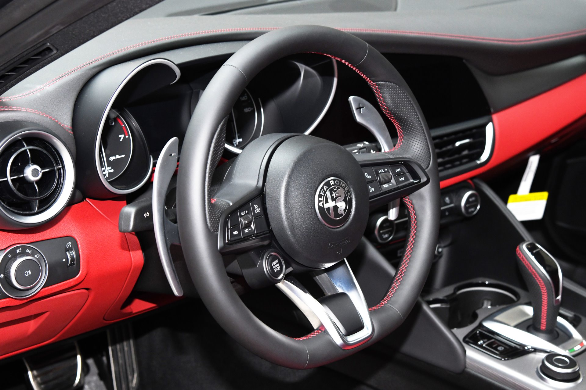 New 2020 Alfa Romeo Giulia TI SPORT Ti | St. Petersburg, FL