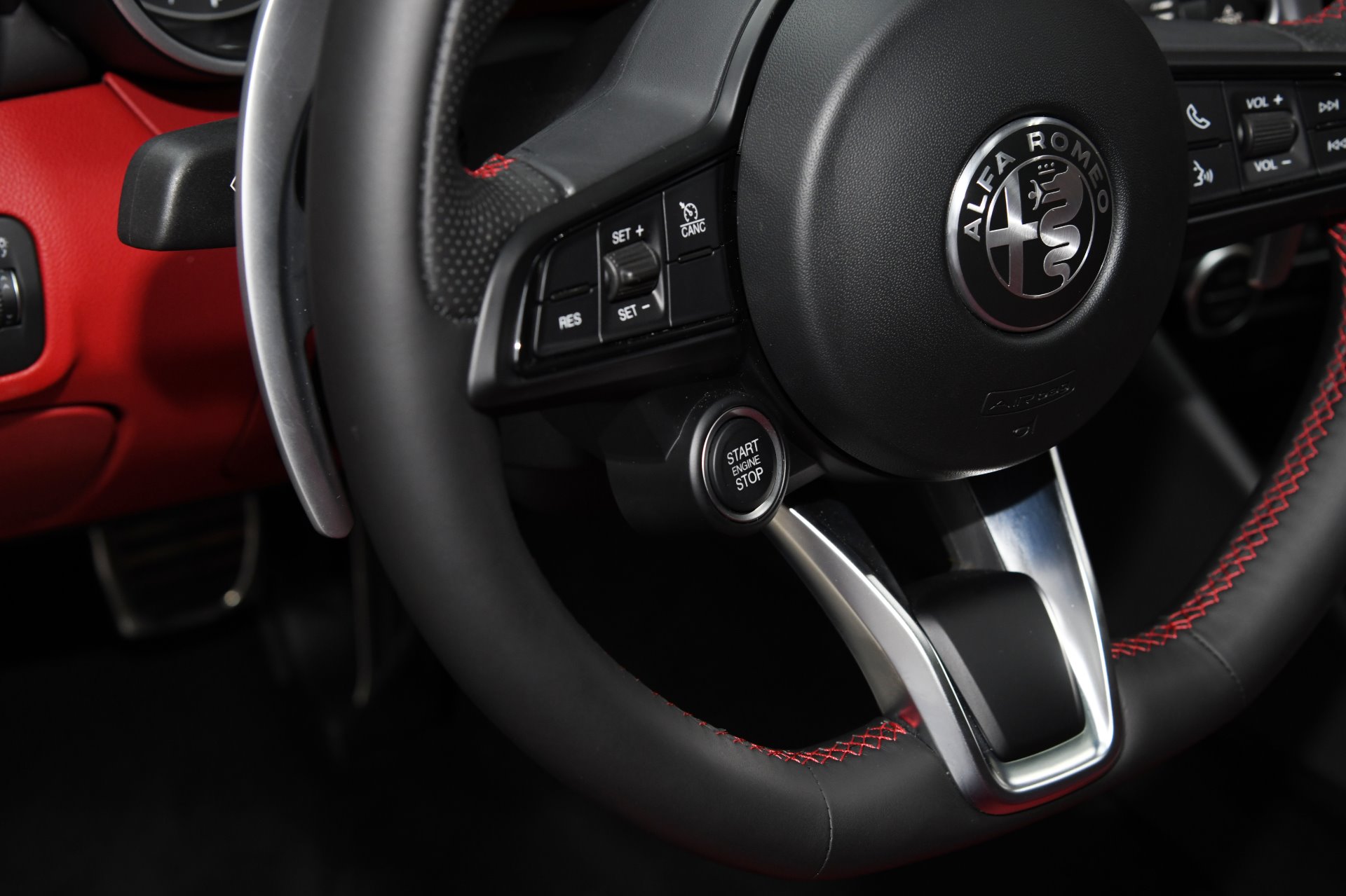New 2020 Alfa Romeo Giulia TI SPORT Ti | St. Petersburg, FL