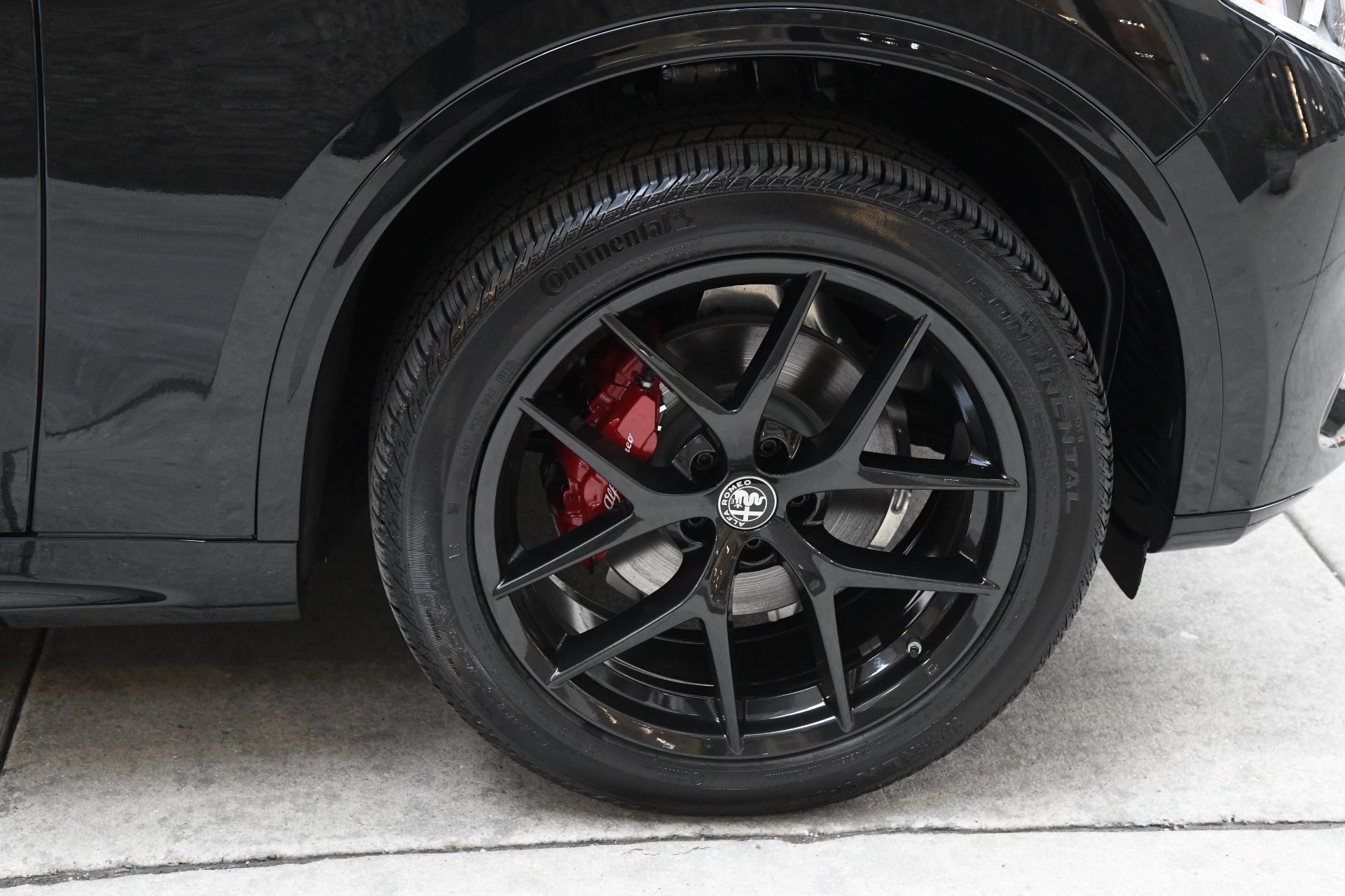 New 2020 Alfa Romeo Stelvio Ti Sport Ti | St. Petersburg, FL