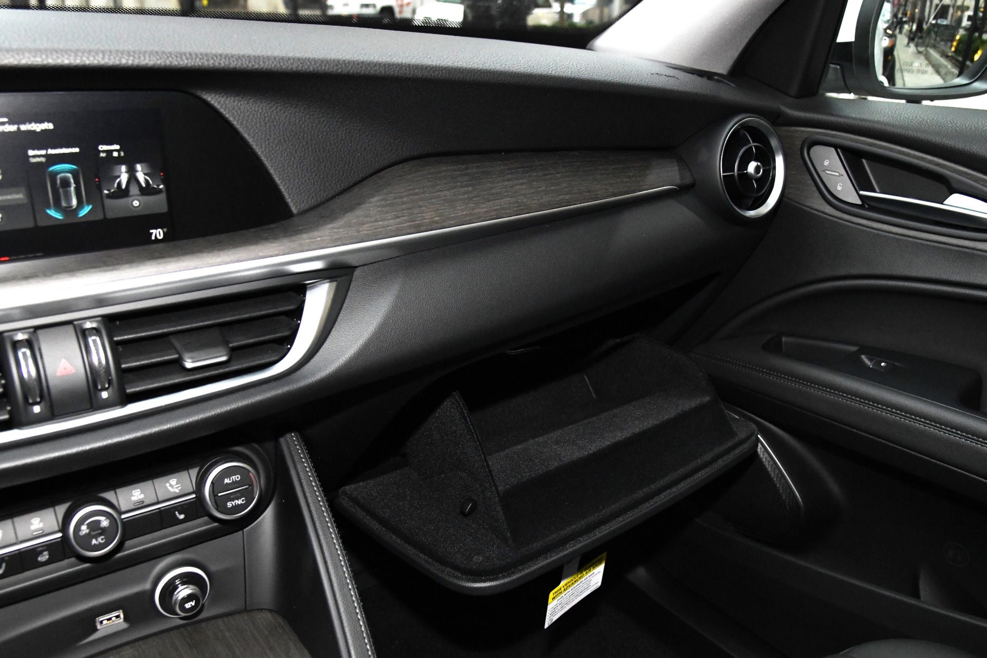 New 2020 Alfa Romeo Stelvio TI Ti | St. Petersburg, FL