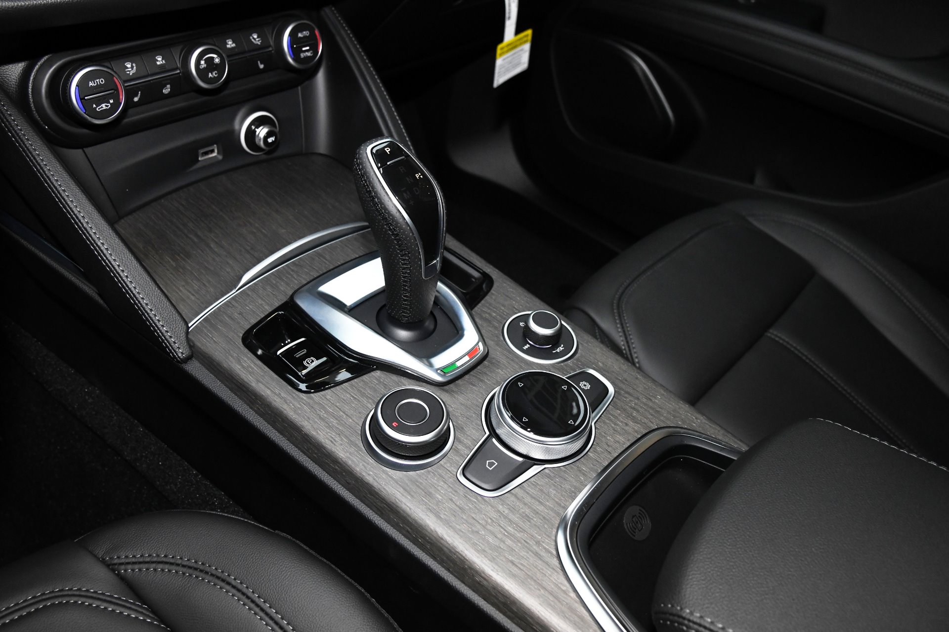 New 2020 Alfa Romeo Stelvio TI Ti | St. Petersburg, FL