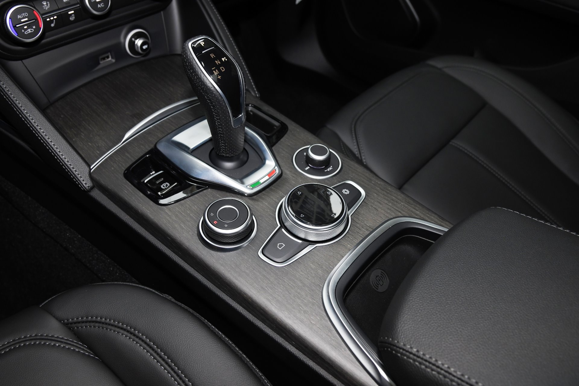 New 2020 Alfa Romeo Stelvio Ti Ti | St. Petersburg, FL