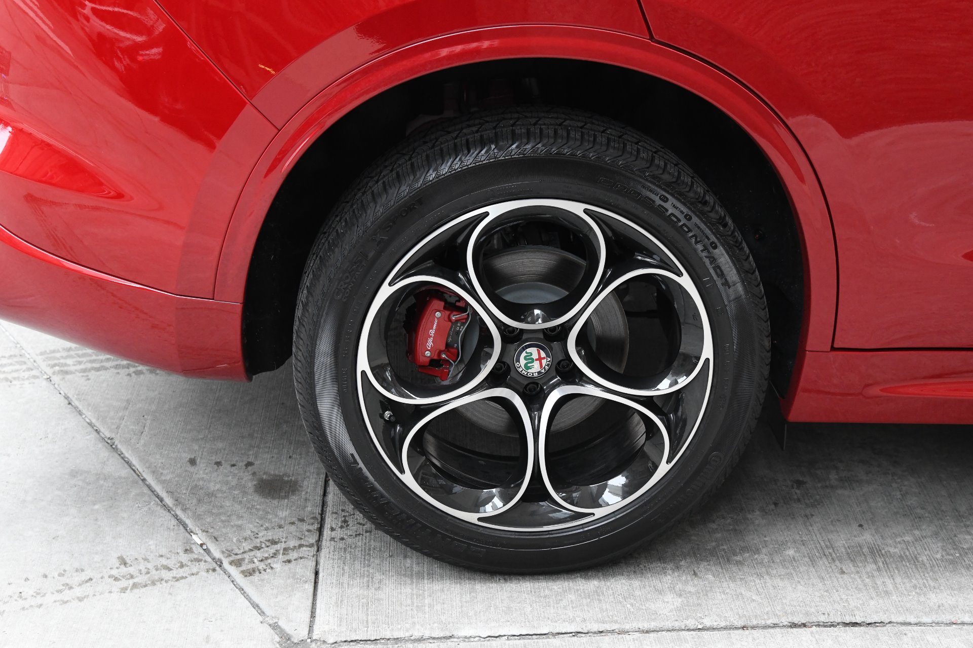 New 2020 Alfa Romeo Stelvio Ti Ti | St. Petersburg, FL