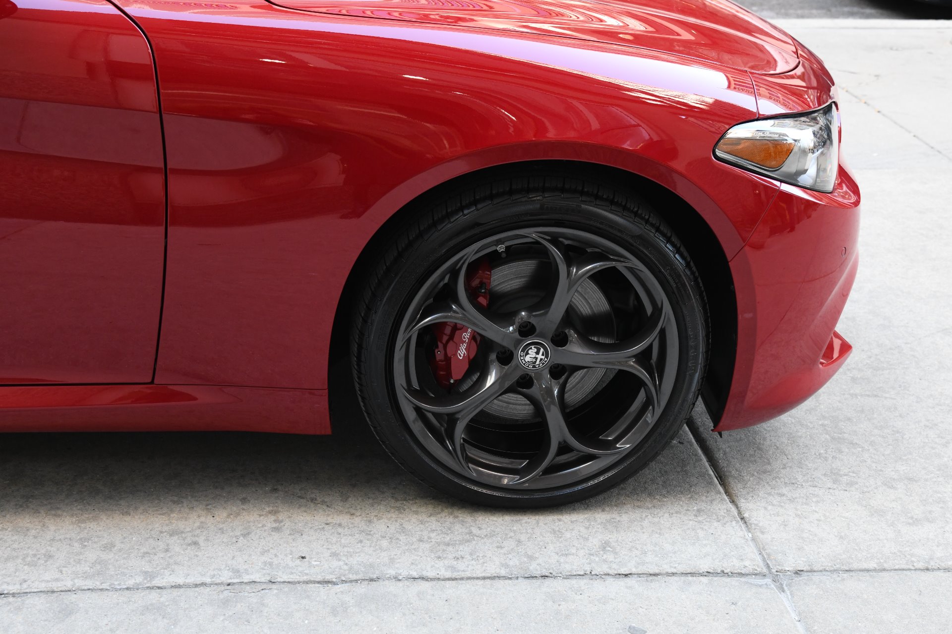 New 2020 Alfa Romeo Giulia Ti | St. Petersburg, FL